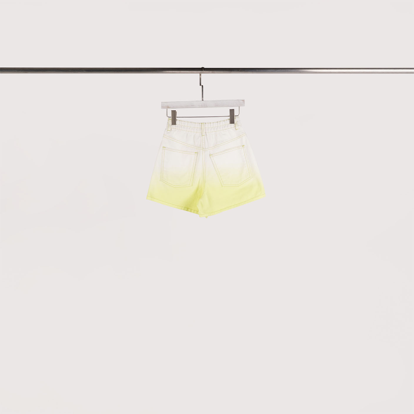 撞車線漸層短褲 | S-M | 白+綠