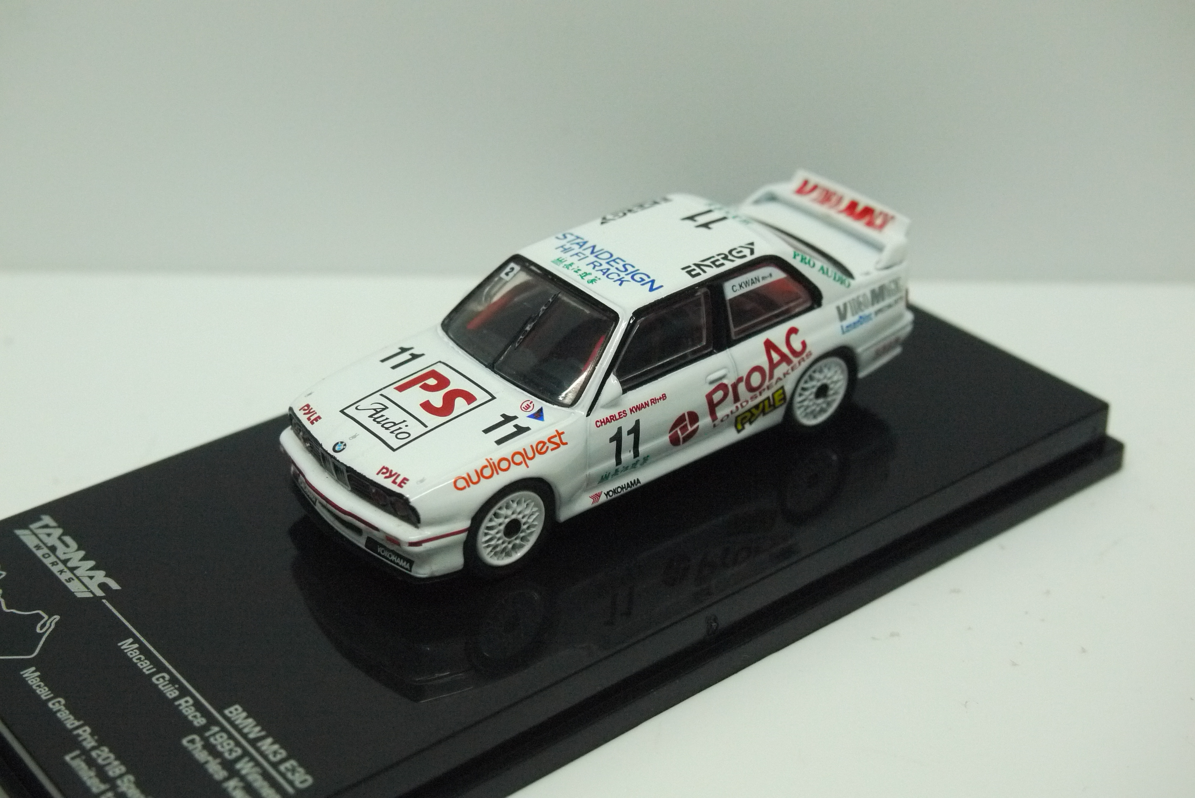 Tarmac BMW M3 E30 Macau Guia Race 1993 Winner #11