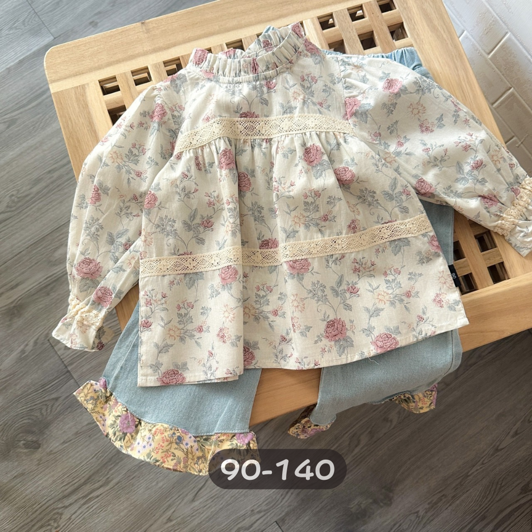 【限量】玫瑰拼接蕾絲長袖上衣