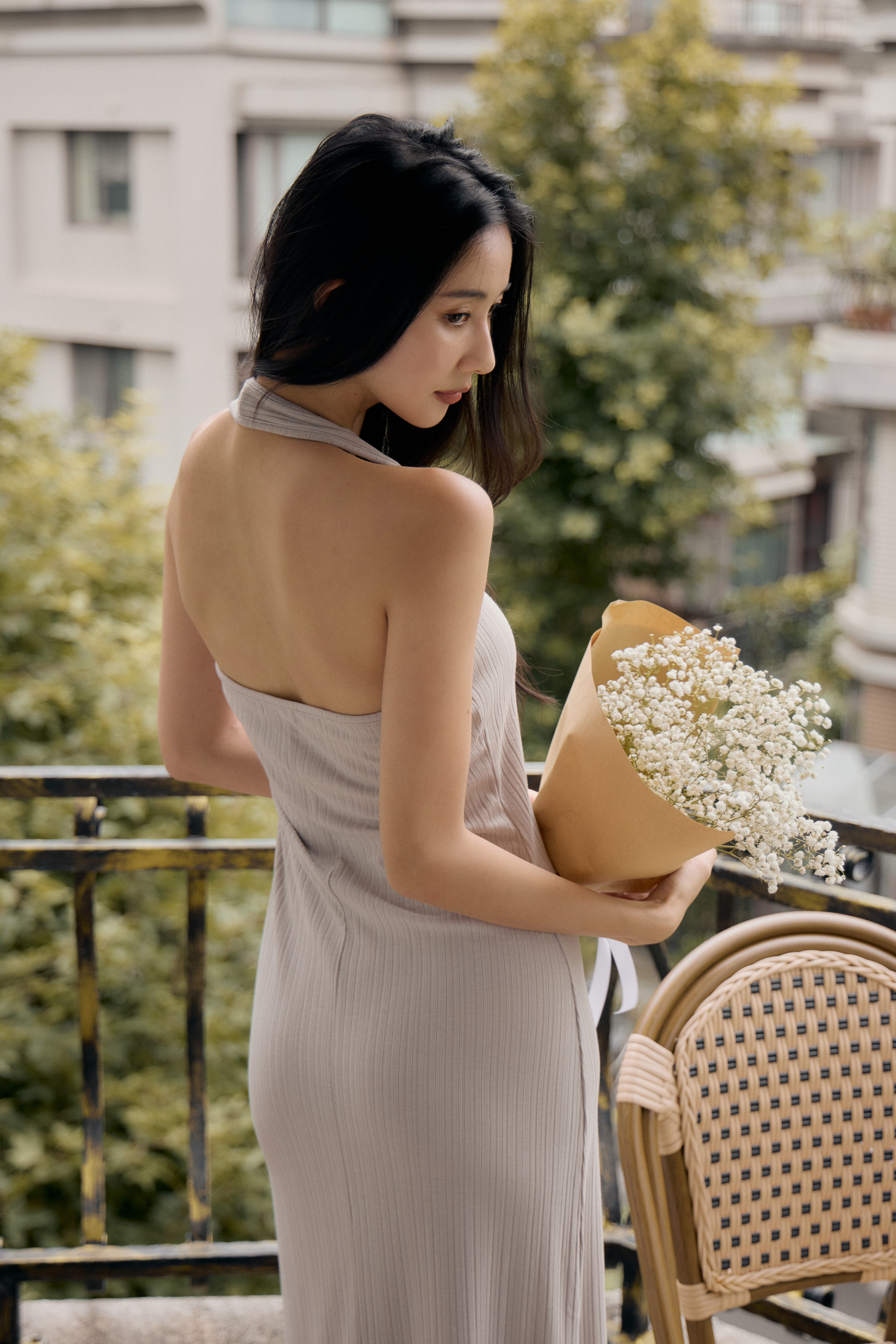 繞頸BRA TOP挖背長洋- 米杏