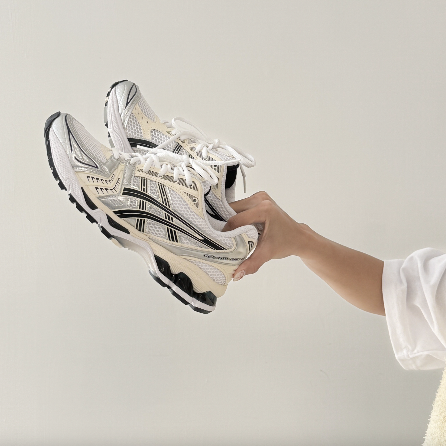 預訂 | Asics GEL-Kayano 14 白黑銀