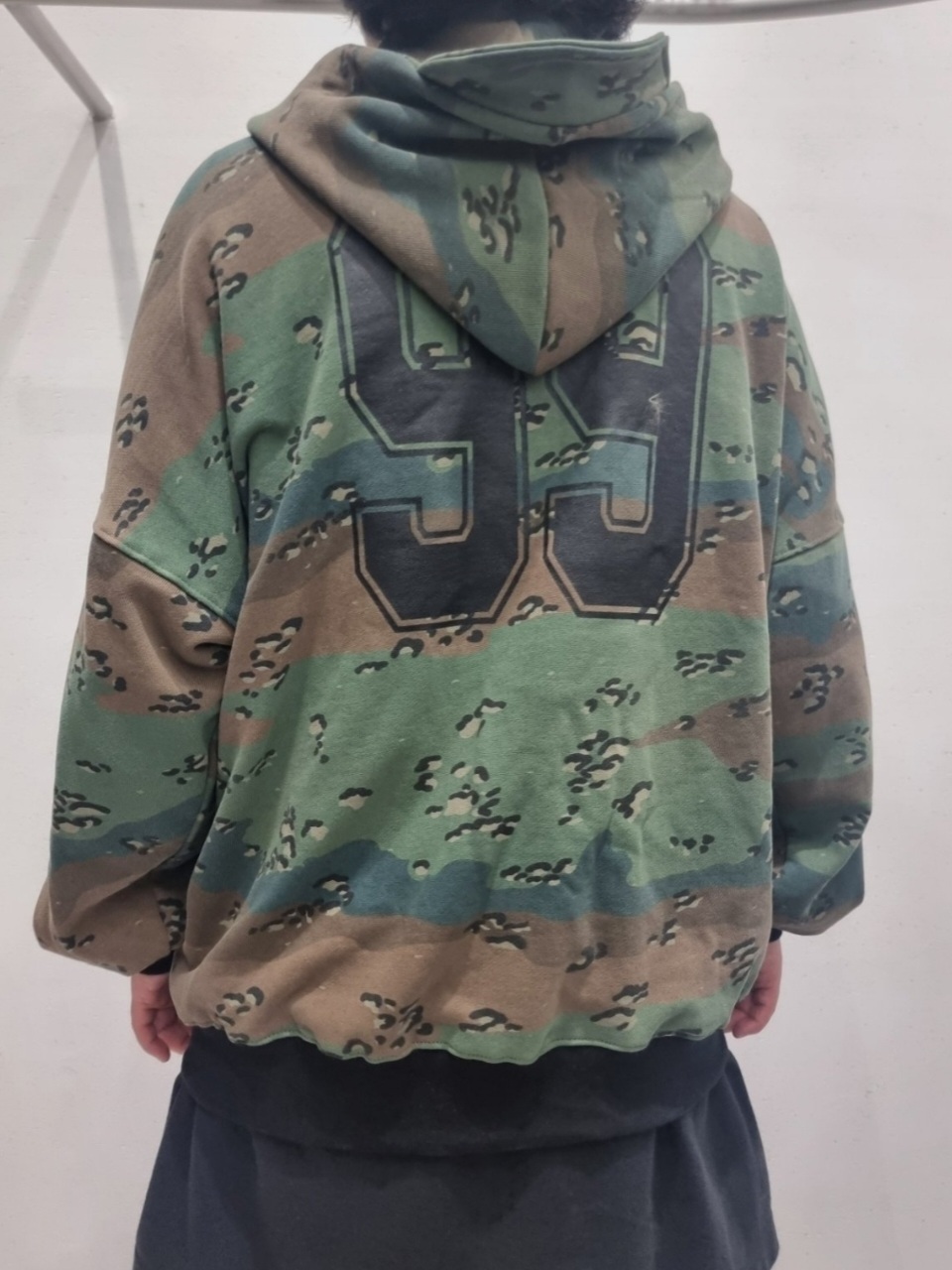 (韓國獨家特價)99印刷沙漠迷彩拉鍊連帽外套