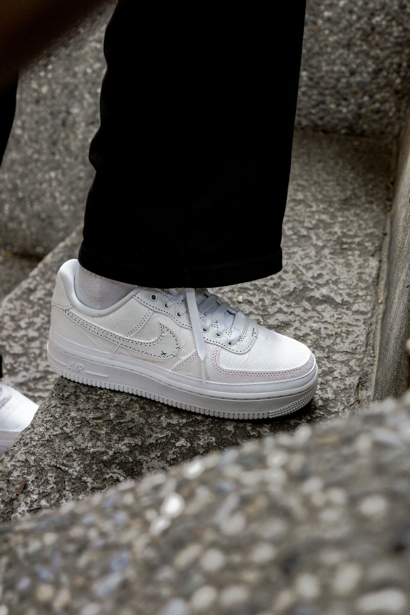 Nike Air Force 撕撕樂 女鞋 (CJ1650-100)