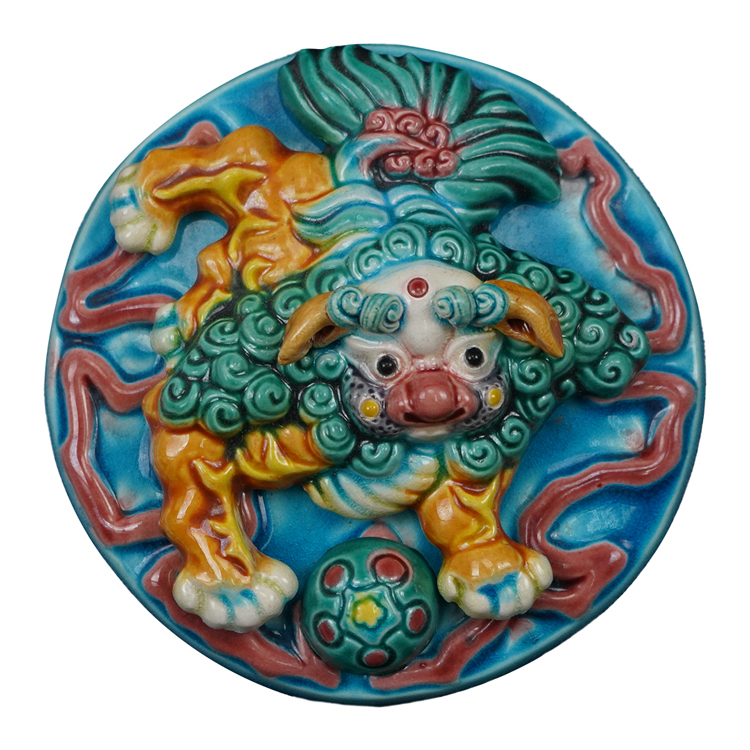 鹿港窯禮品館│台灣傳統工藝之美：交趾陶祥獅戲球