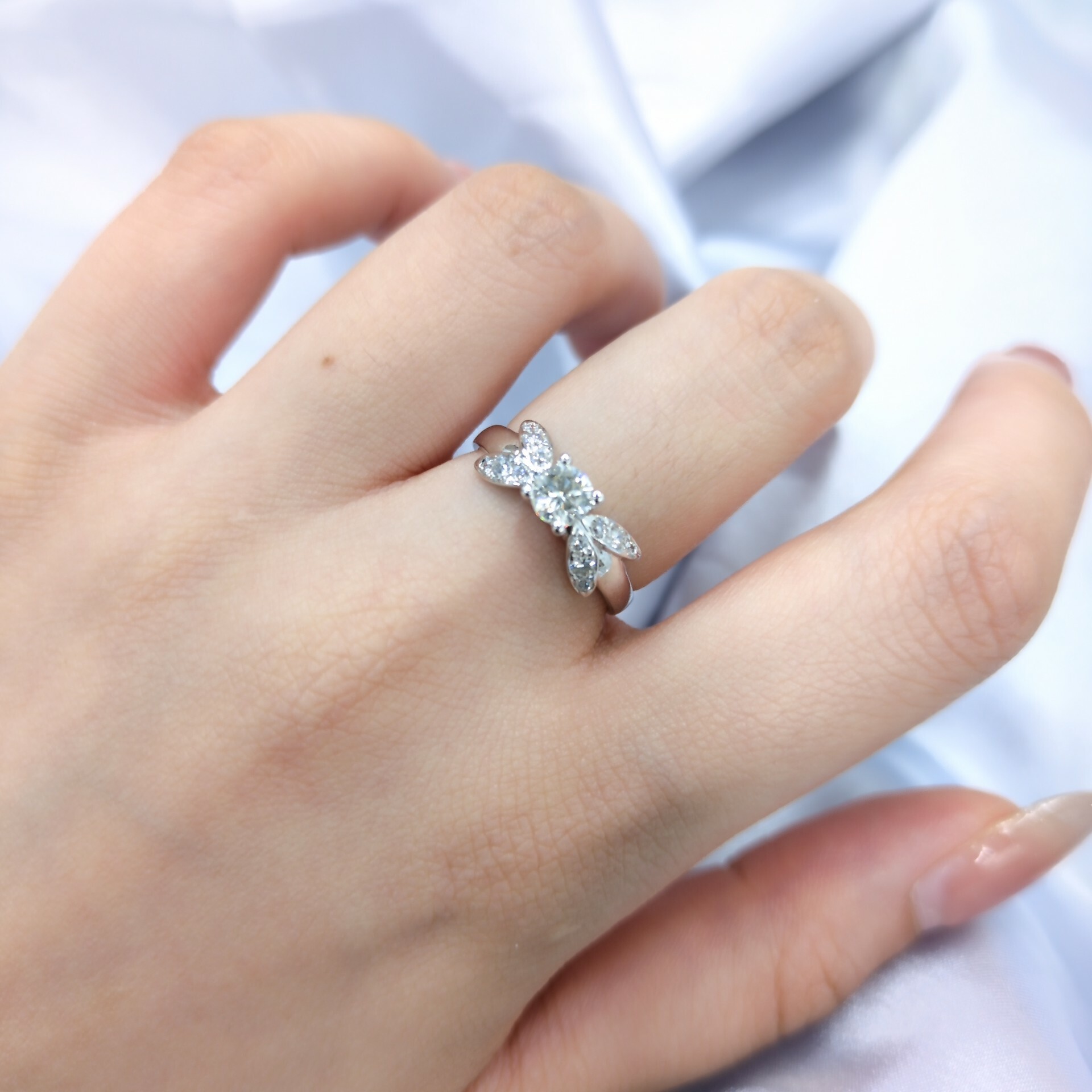 18K White Gold 0.54ct Diamond Ring