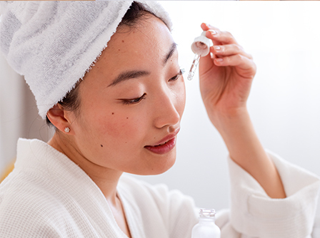 「美白、保濕、修復」三重養護，揭開玻尿酸精華液的秘密配方