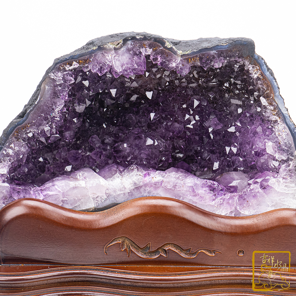 巴西紫水晶洞 6.9kg 聚錢水