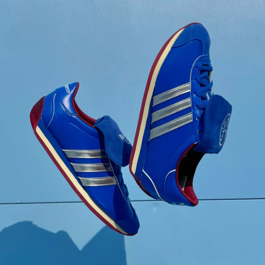 🇰🇷 YESEYESEE X ADIDAS COUNTRY OG 聯名款 可拆翻蓋鞋舌 寶藍色 銀色 紅底 男鞋  JR2601/預購