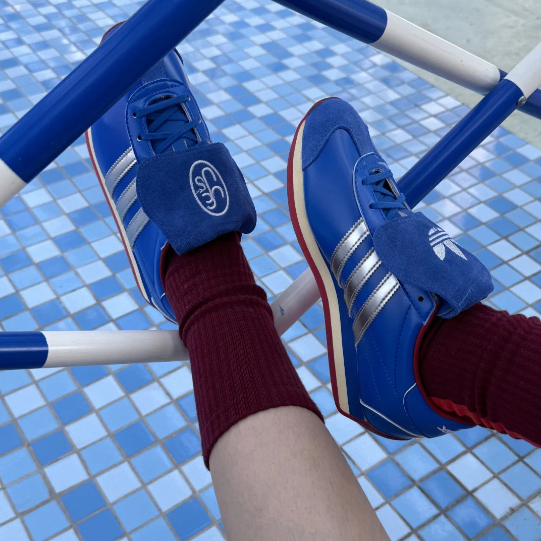 🇰🇷 YESEYESEE X ADIDAS COUNTRY OG 聯名款 可拆翻蓋鞋舌 寶藍色 銀色 紅底 男鞋  JR2601/預購