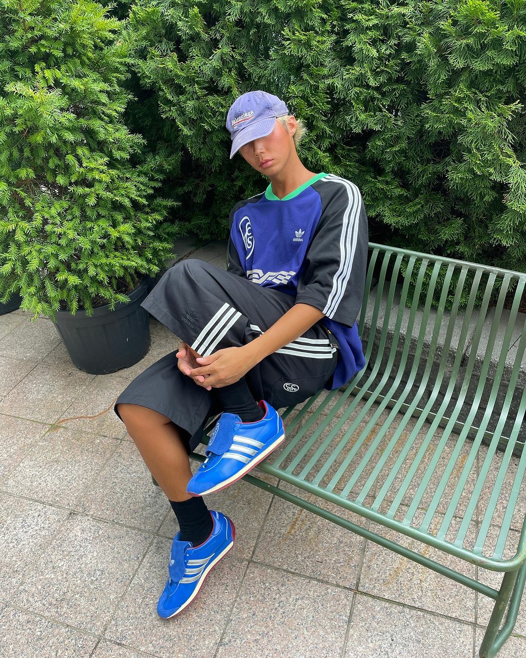 🇰🇷 YESEYESEE X ADIDAS 聯名款 紫黑 湖水綠領  JN5820 酒紅 水藍領 JN5821 /預購