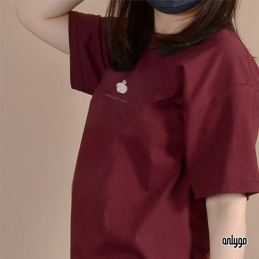 絶滅危惧種グラフィックTシャツ（火山ウサギ）