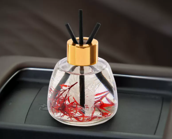 Hot selling aromatherapy ornaments car interior decoration car long-lasting light fragrance deodorant freshener (cologne) 120ml
