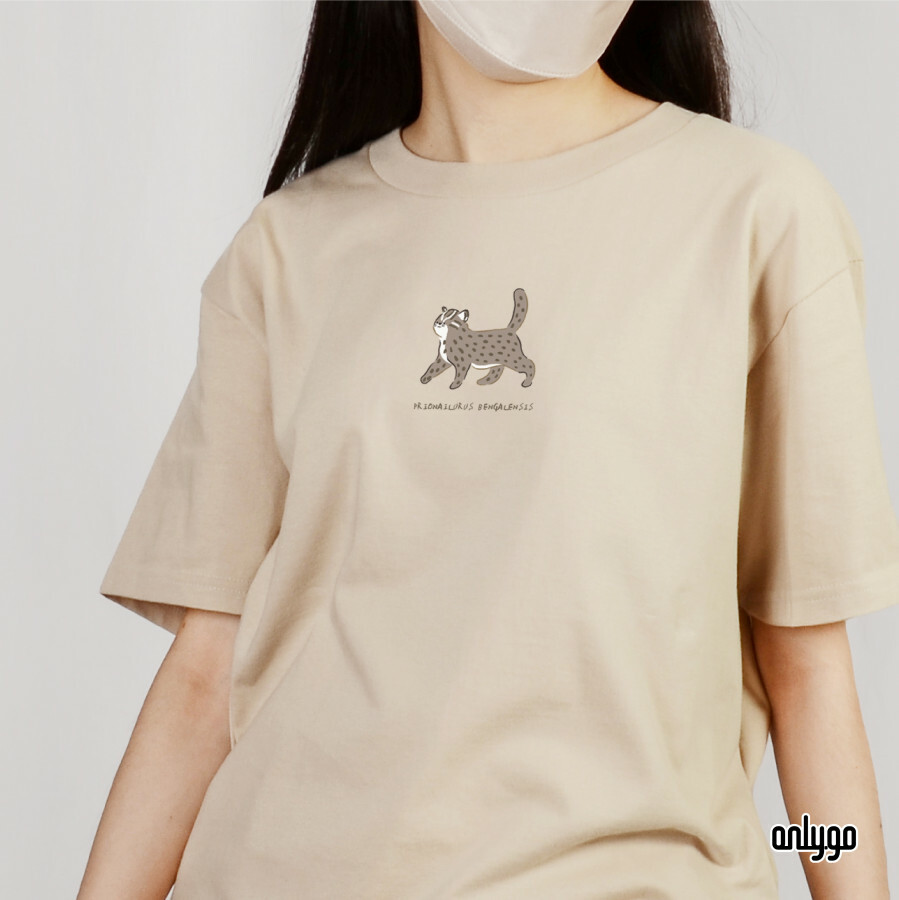 絶滅危惧種グラフィックTシャツ（ベンガルヤマネコ）
