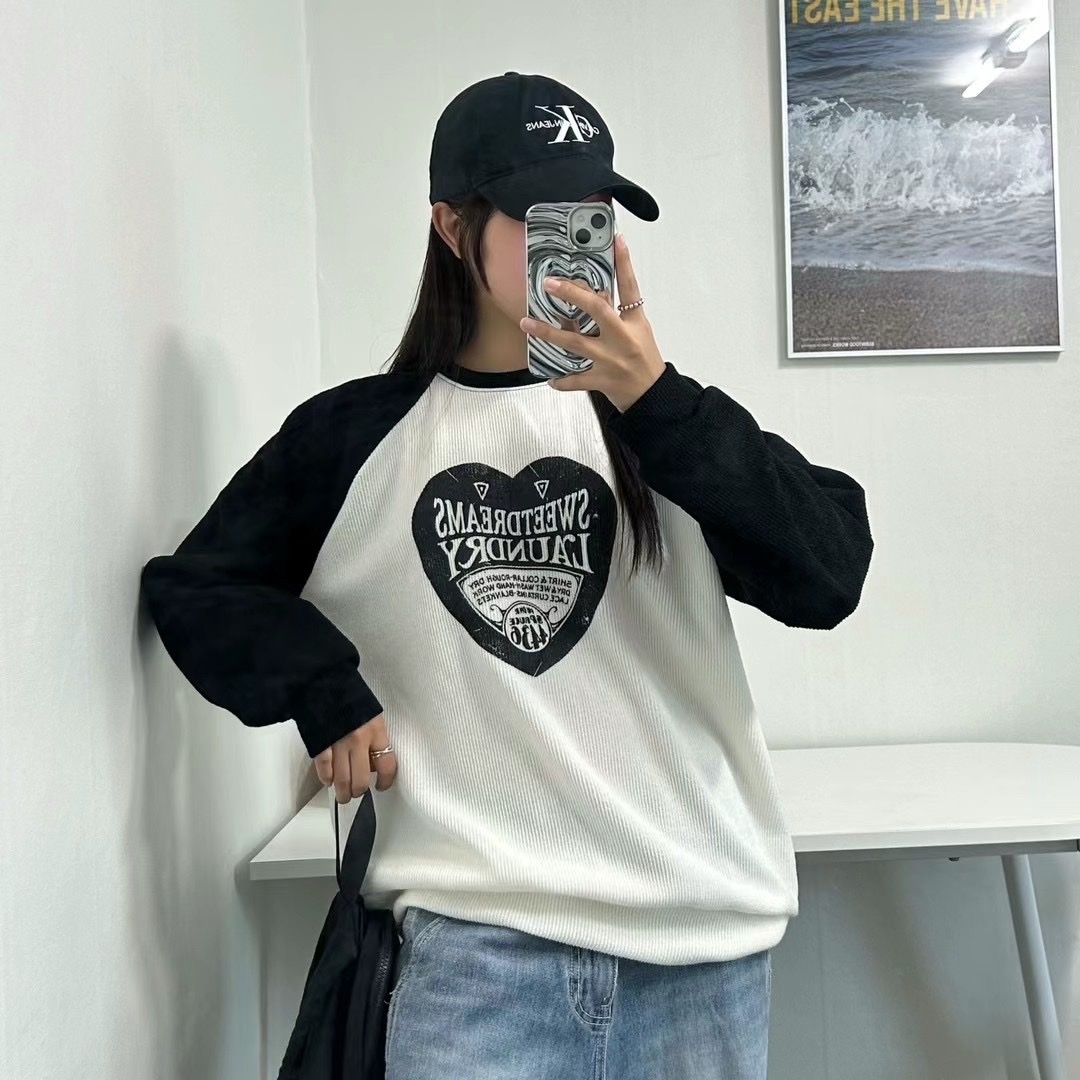 KR SWEET DREAM LAUNDRY TSHIRT (3 COLORS)