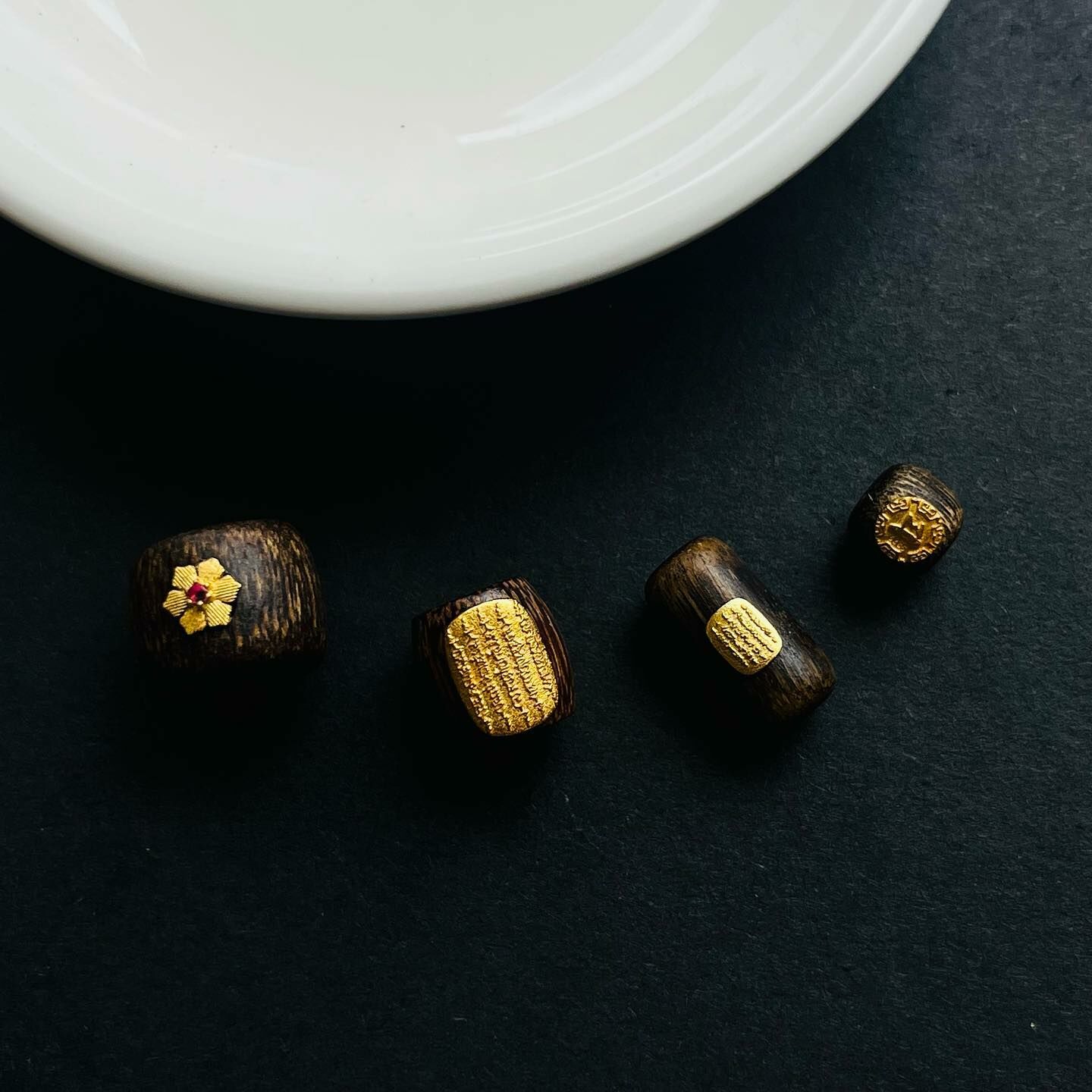 [原石] 沉香 手串隔珠配件