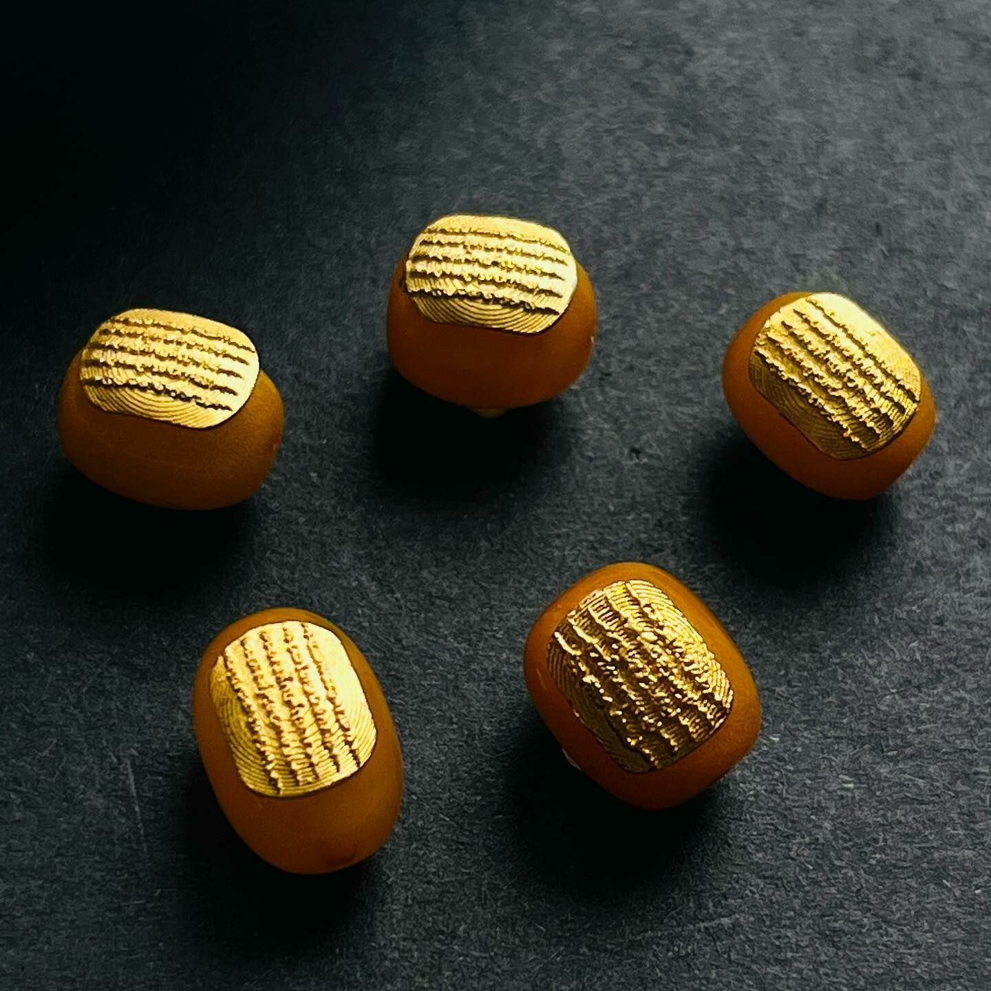 [原石] 蜜蠟 五條經文 手串隔珠配件