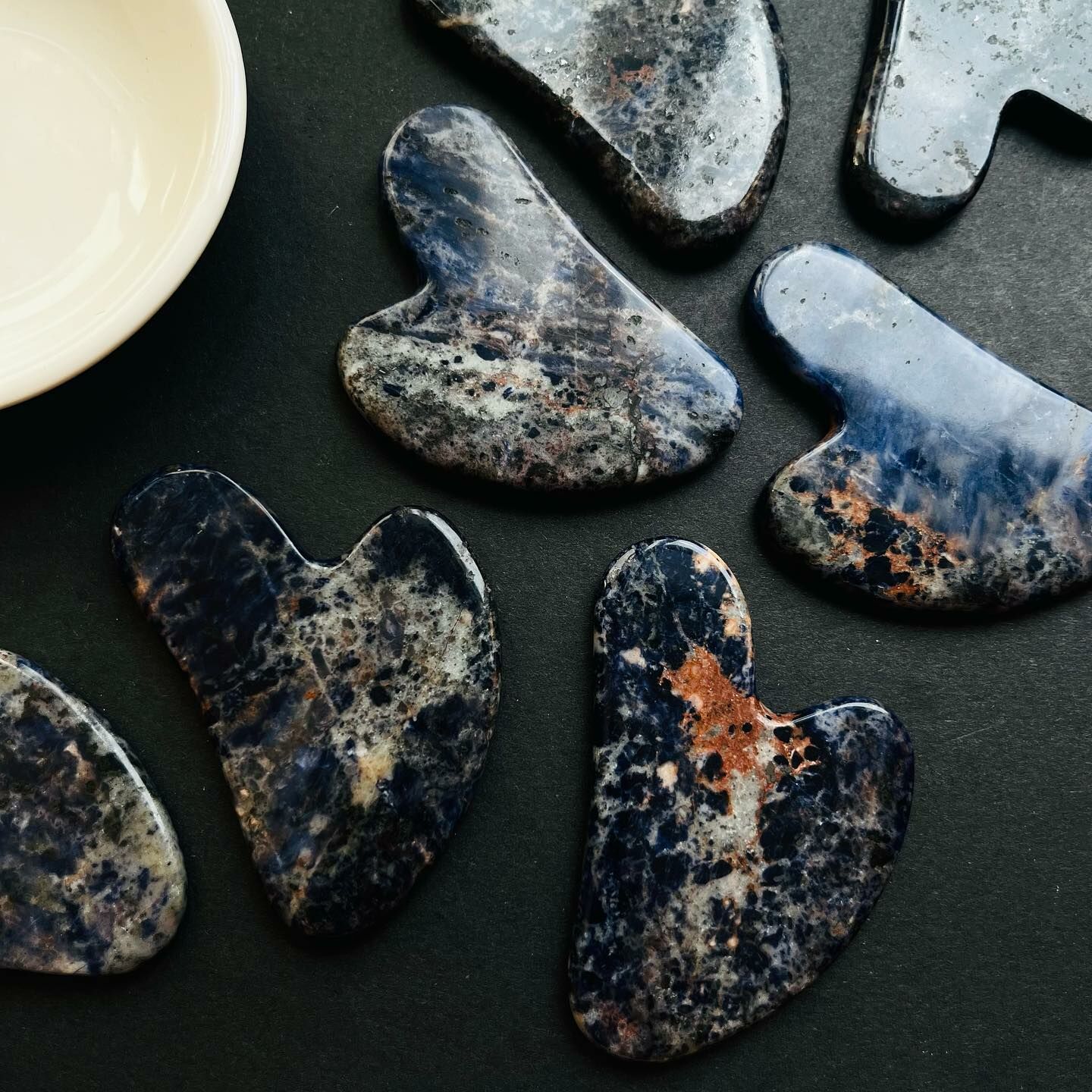 [原石] 巴西方納石 水晶刮痧