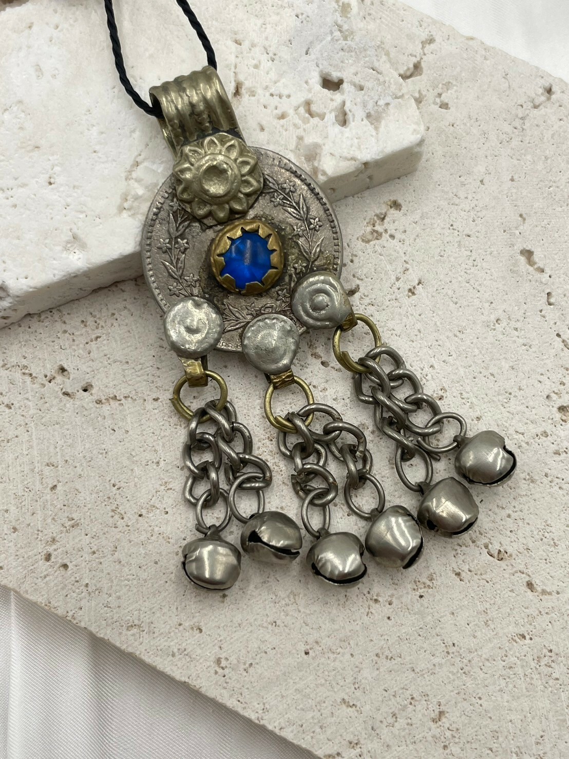 No.103圓形阿富汗鈴鐺墜飾