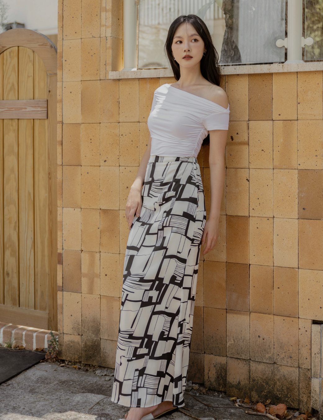 幾何方型緞面小魚尾裙（3尺寸）