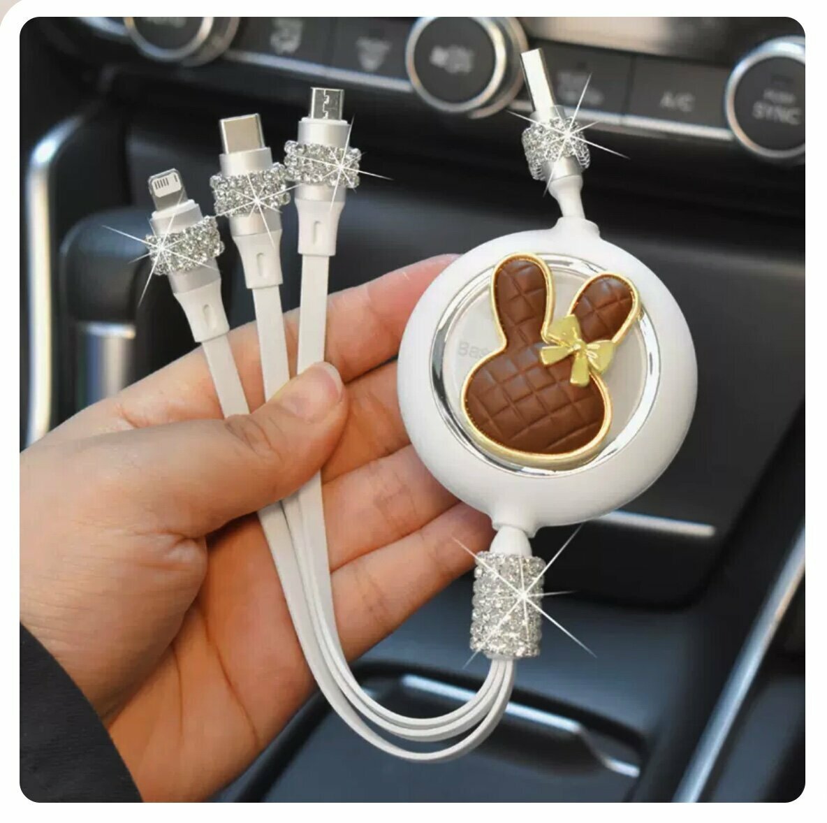 熱推一拖三車載多功能充電線(深棕兔頭)