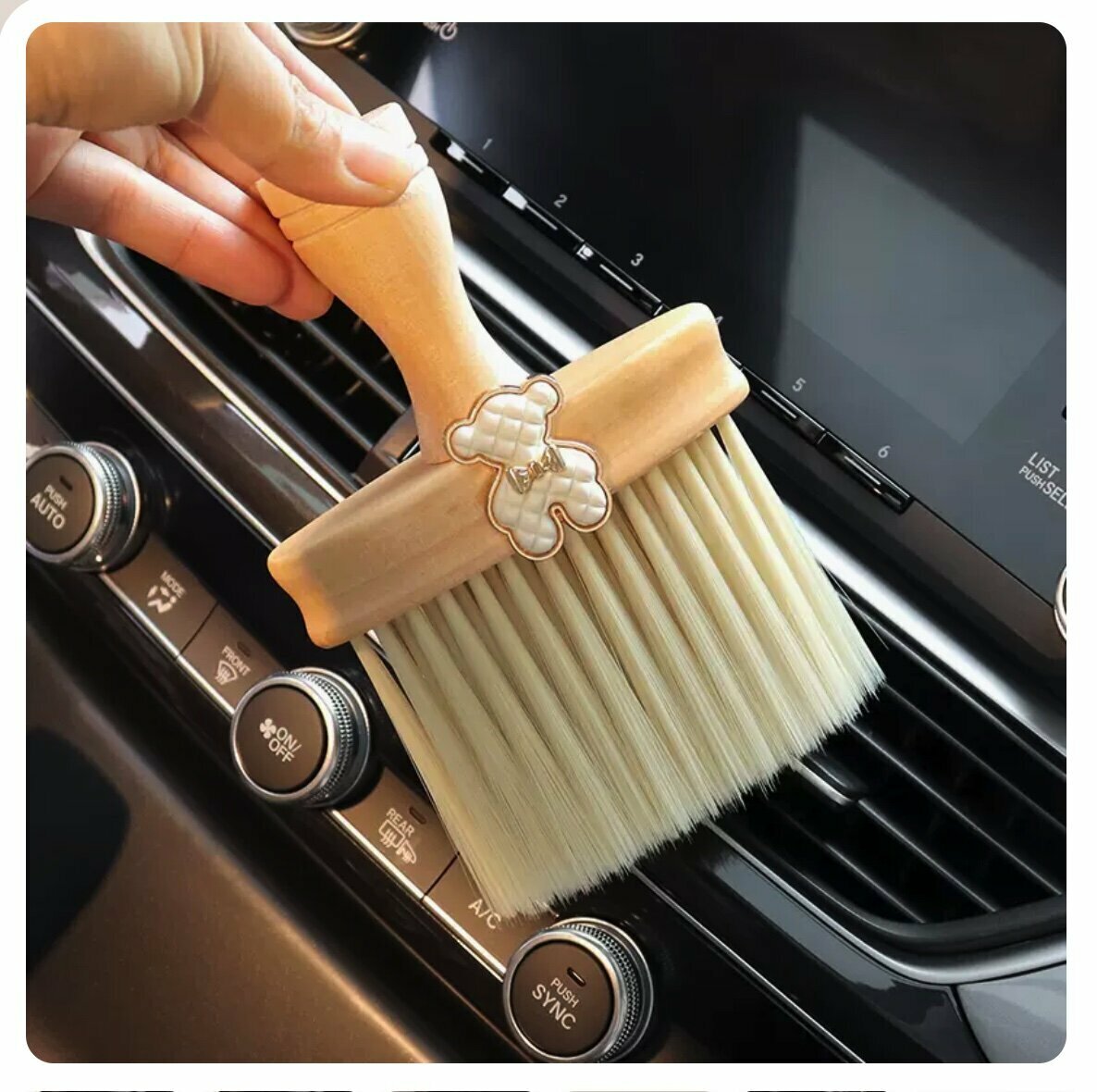 Popular car interior dust removal brush (white bear)