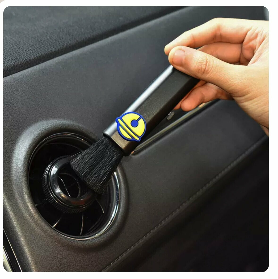 Popular car air conditioner outlet cleaning brush (bell)