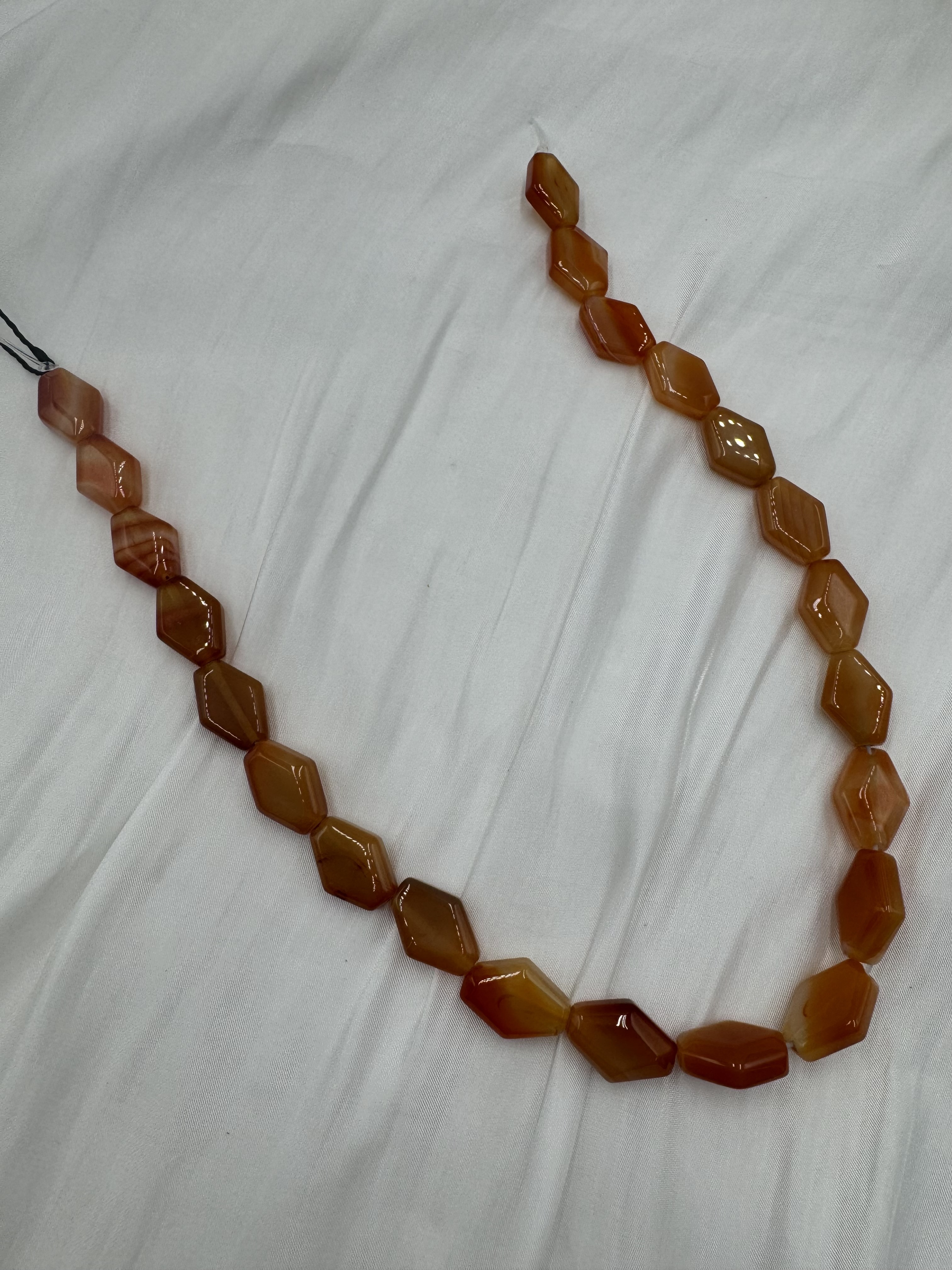 條-No.11亮面菱形小瑪瑙珠13mm*20mm約21顆