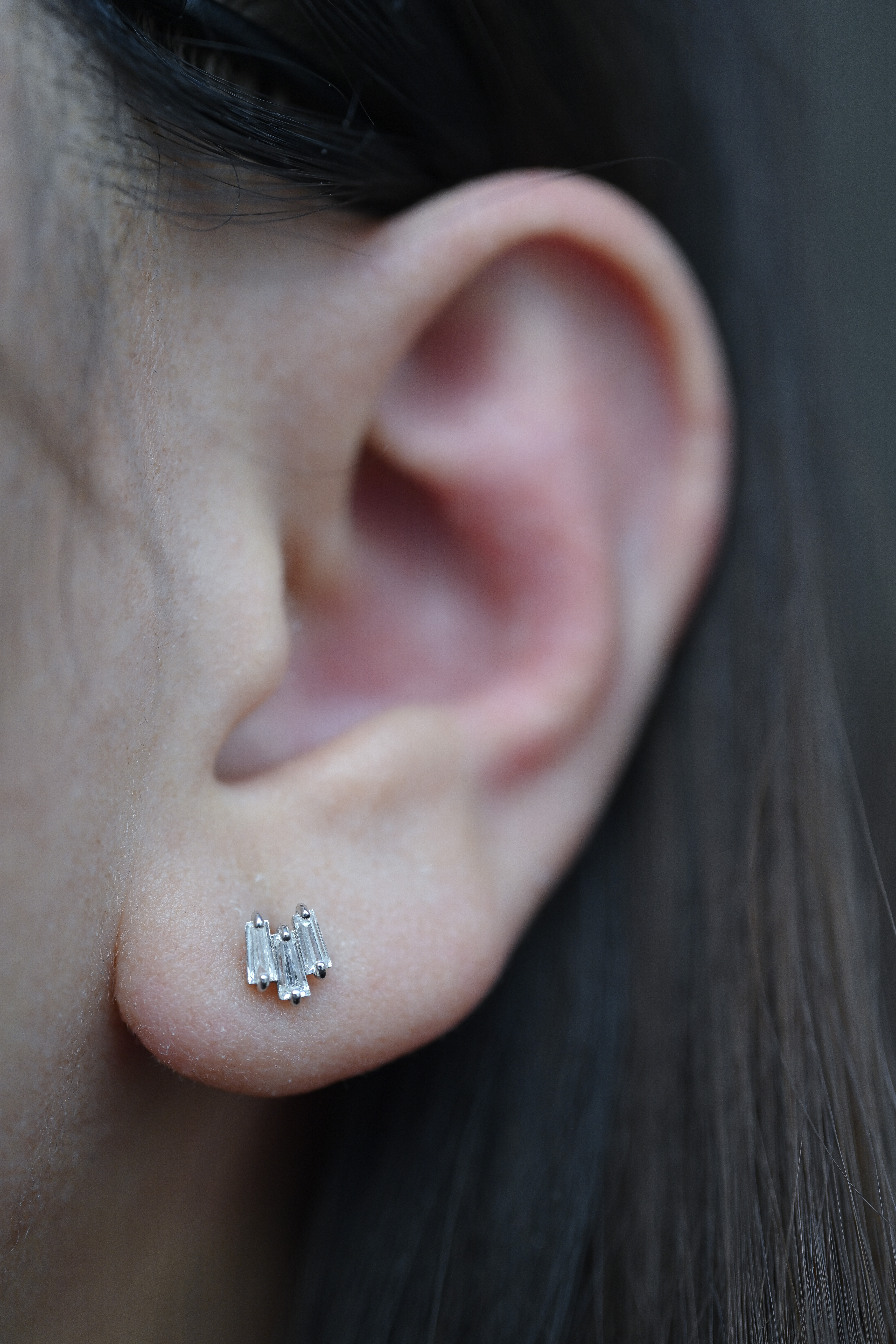 18K Single Pc Earring