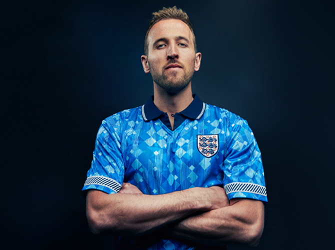 ScoreDraw 1990 England Retro Third Away Shirt