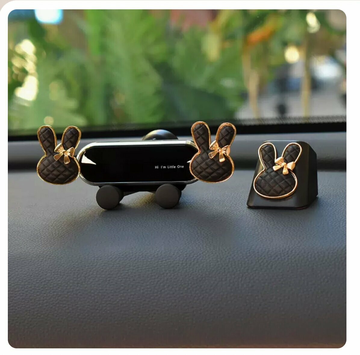 New car mobile phone holder (bracket + base black rabbit head)