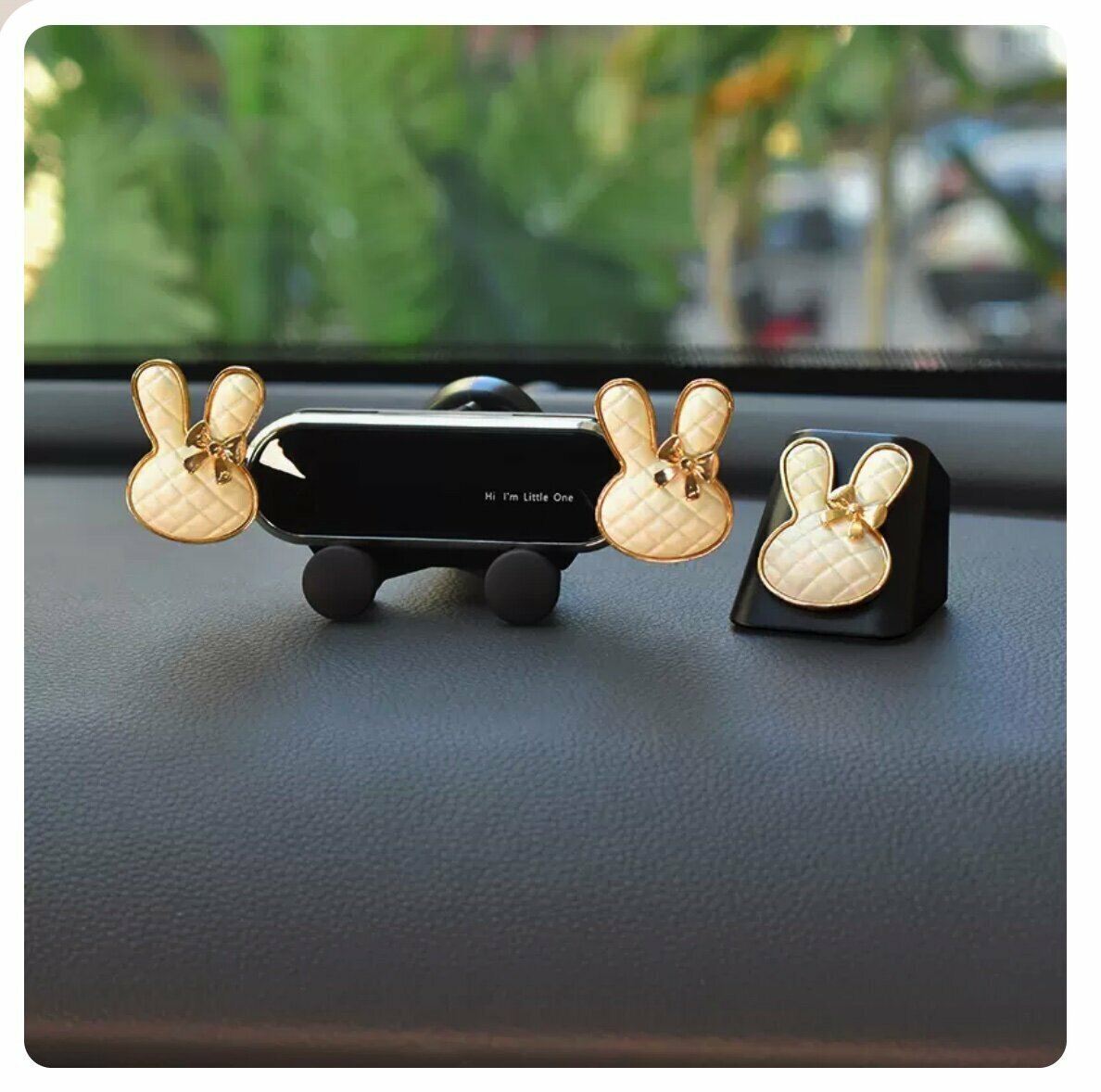 New car mobile phone holder (bracket + base white rabbit head