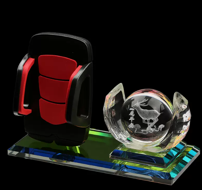 Hot Selling Car Perfume Ornaments (Yilu Ping An - Creative Stand) Car Perfume Ornaments (Yi Lu Ping An - Creative Stand)
