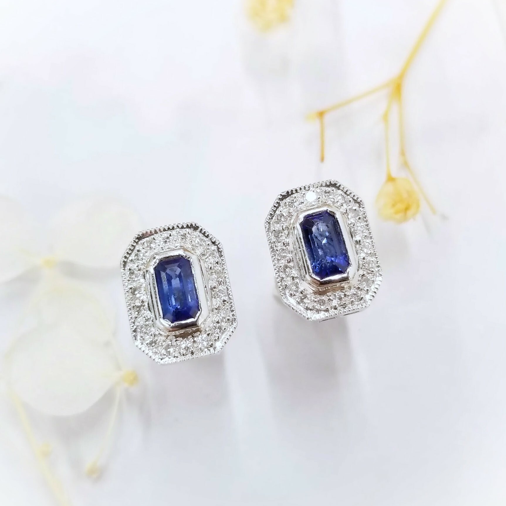 18K White Gold 0.96 Sapphire and Diamond Earrings