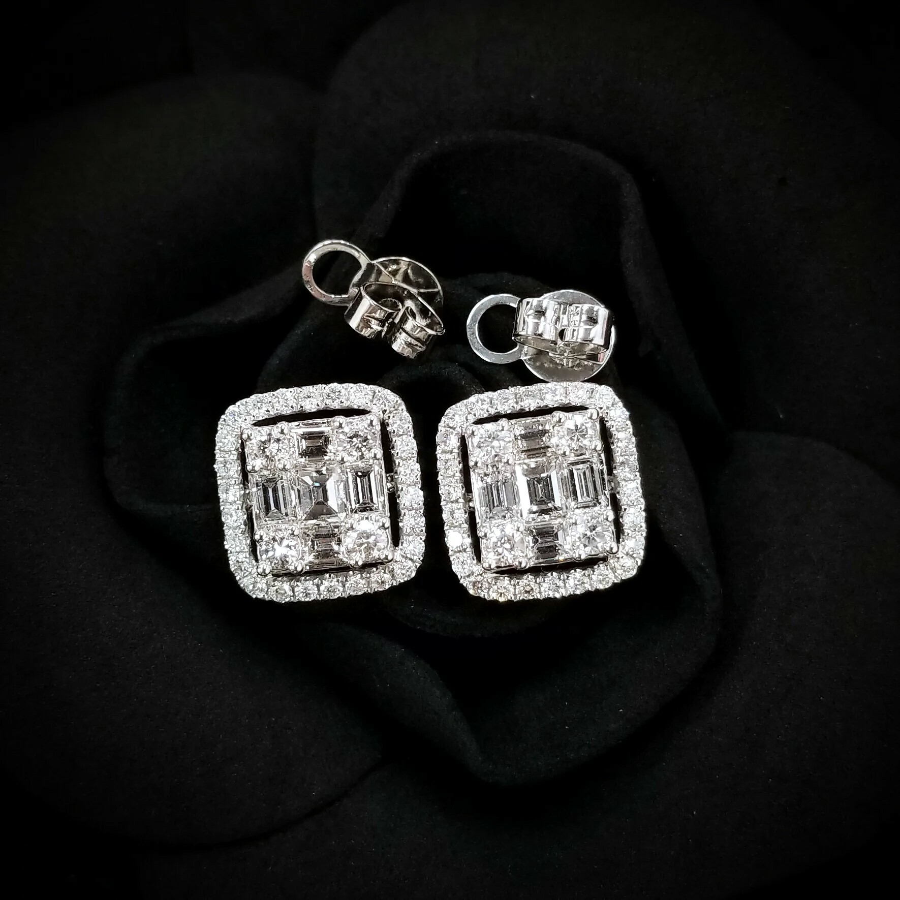 18K White Gold 2.24t Diamond Earrings