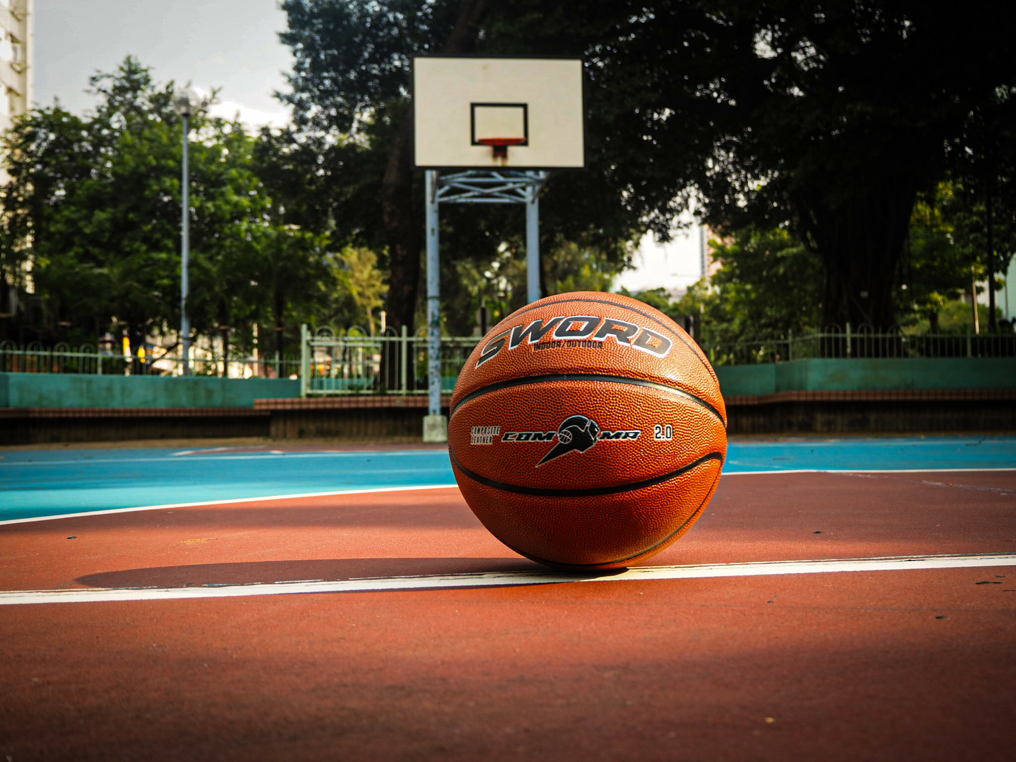 SWORD SPORTS 劍瞻 COMMA 2.0 (逗號) BASKETBALL 7號街場籃球 IN/OUTDOOR