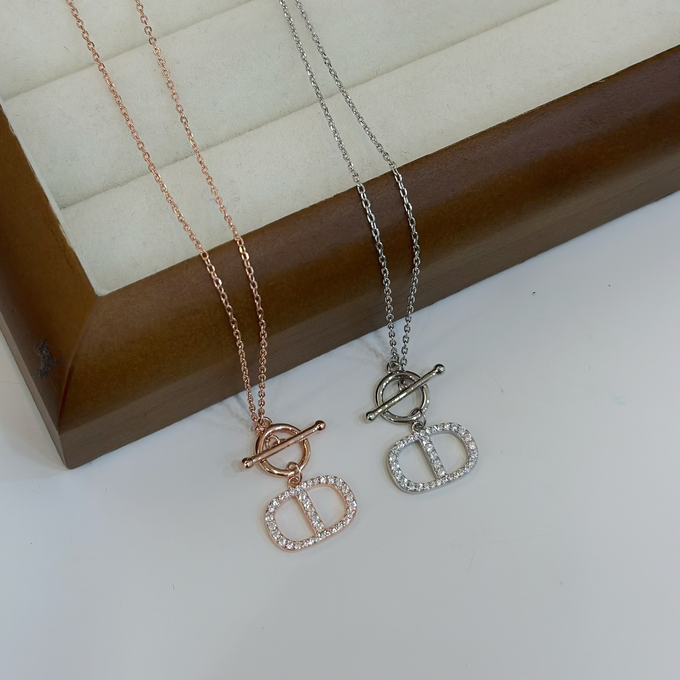 N13滿鑽豬鼻OT扣純銀鎖骨鏈