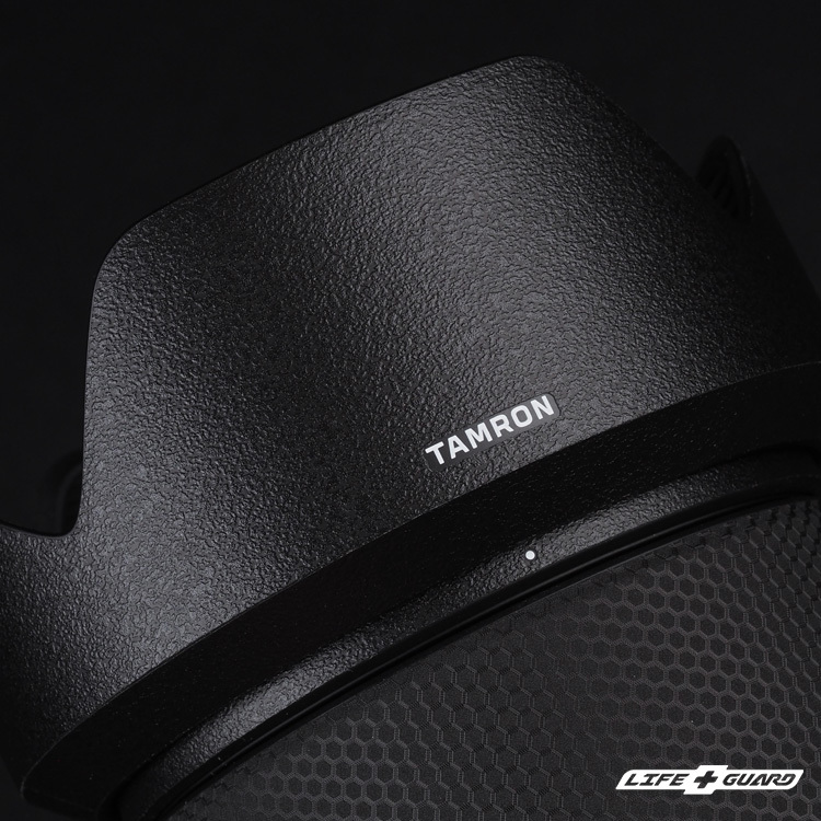 LIFE+GUARD 鏡頭遮光罩貼膜安裝示意，適用 TAMRON 28-300mm F4-7.1