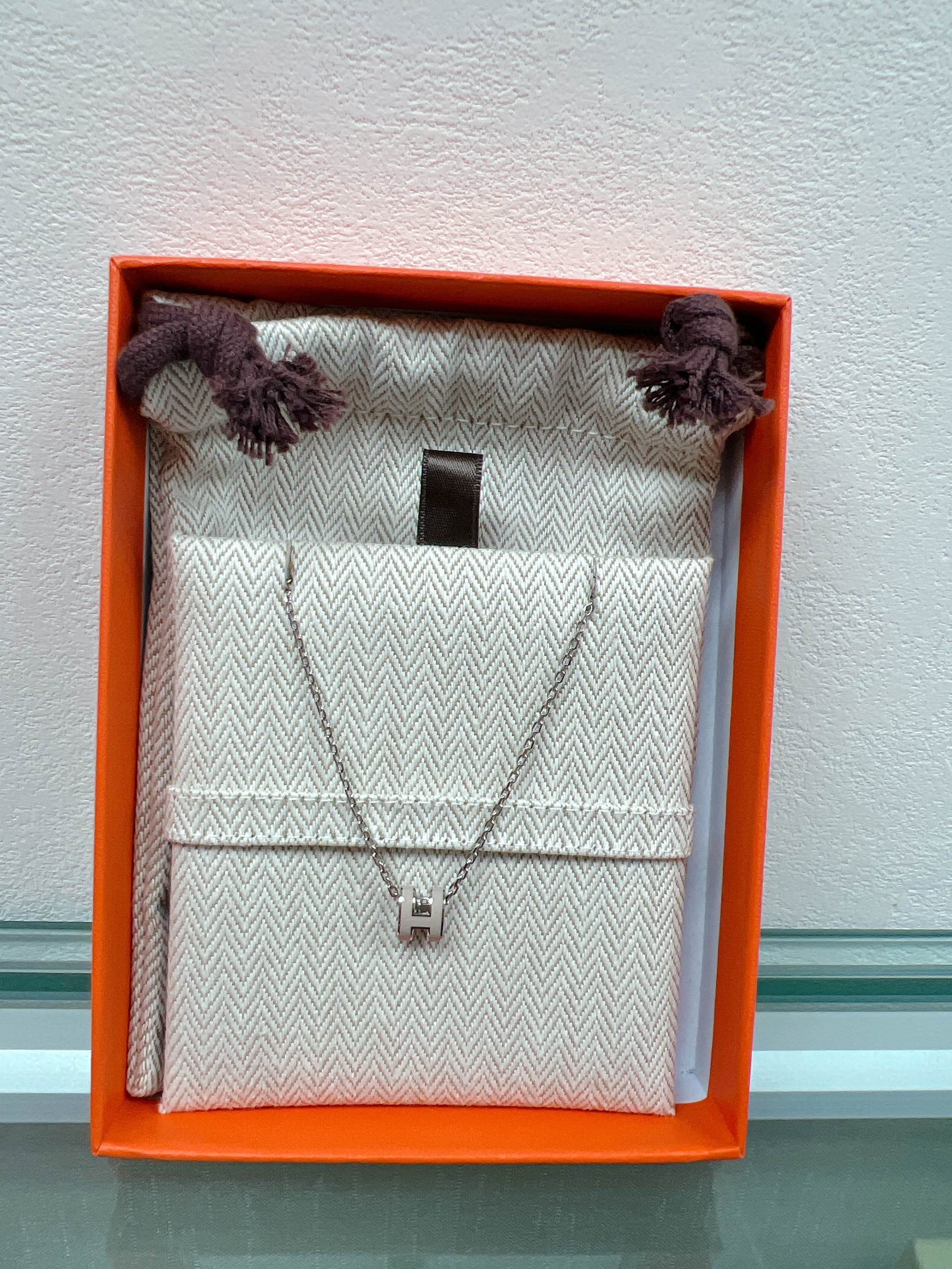 *Unused* Hermes mini pop h necklace (marron glace/ PHW)
