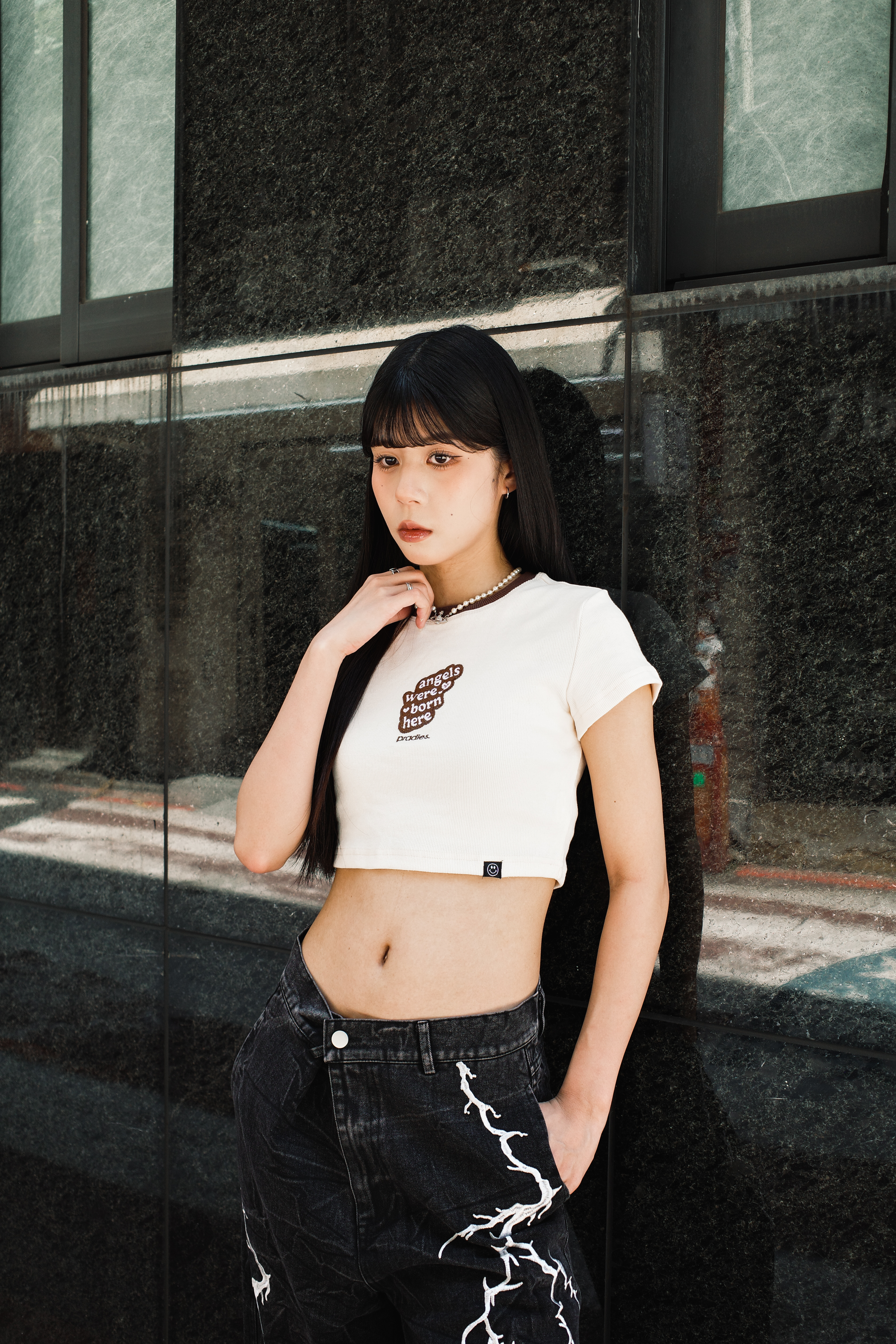 『Always_Good』滾邊領 電繡 短版 上衣