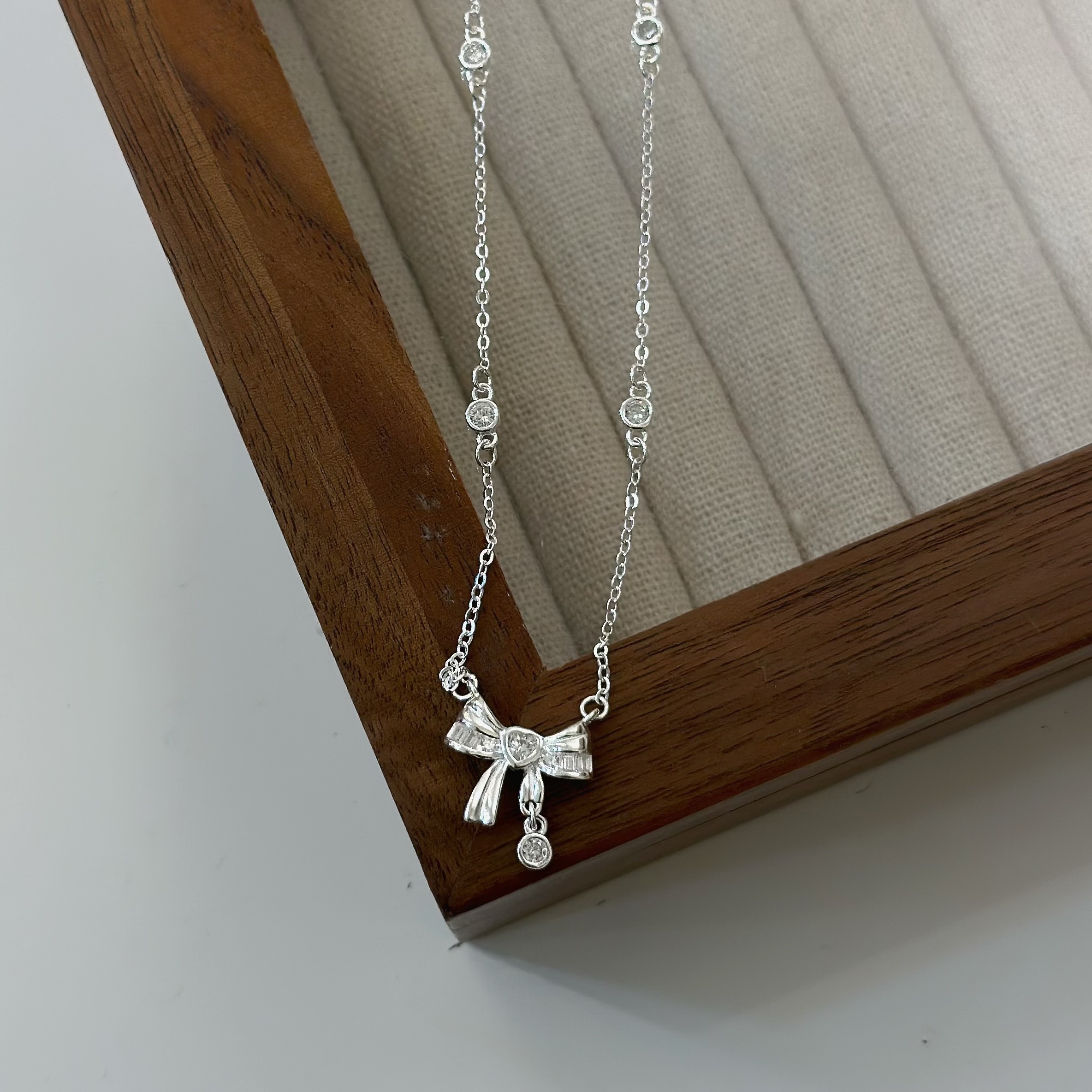 N15鋯石蝴蝶結純銀鎖骨鏈