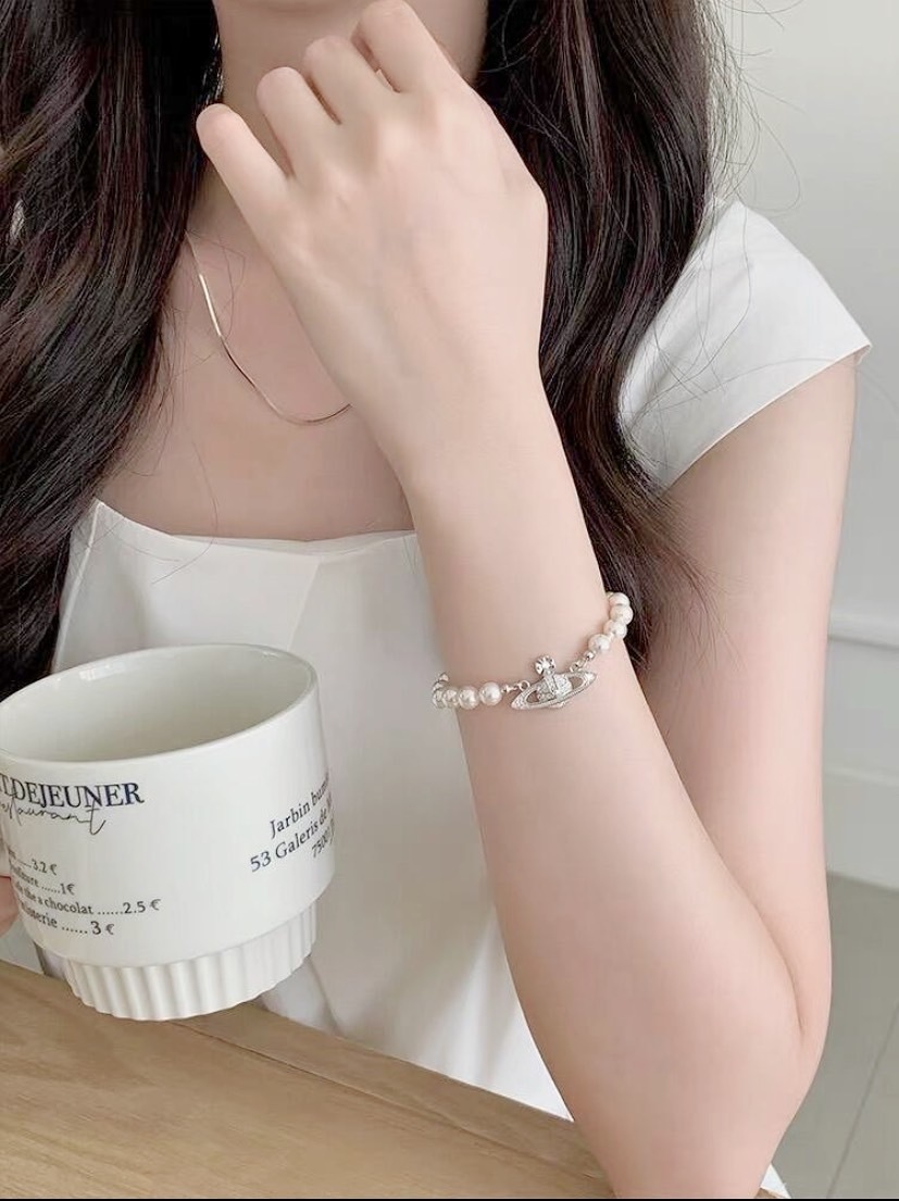 VIVIENNE WESTWOOD 西太后 MINI BAS RELIEF 浮雕珍珠手鍊 銀