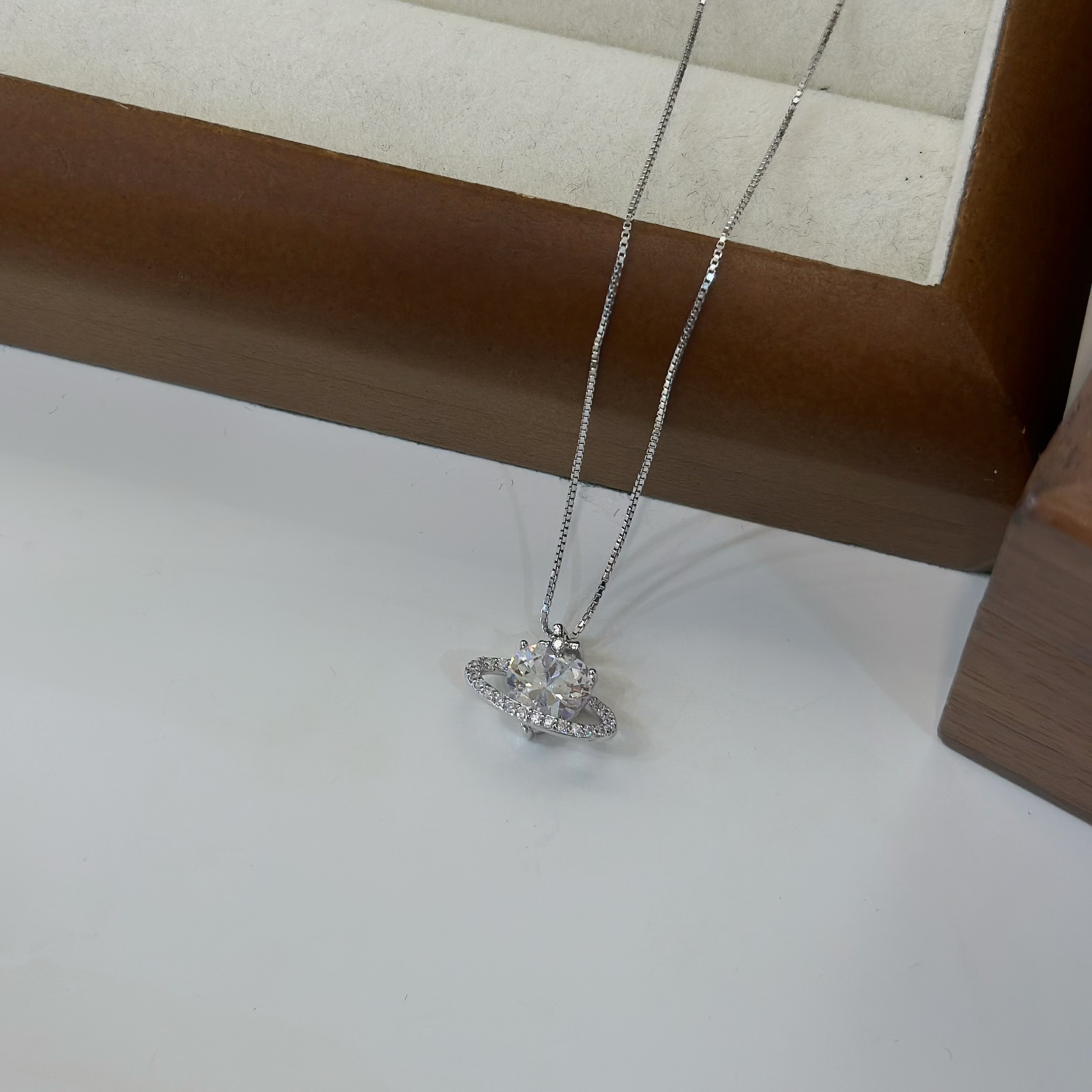 H21【輕奢】愛心單鑽星球純銀鎖骨鏈