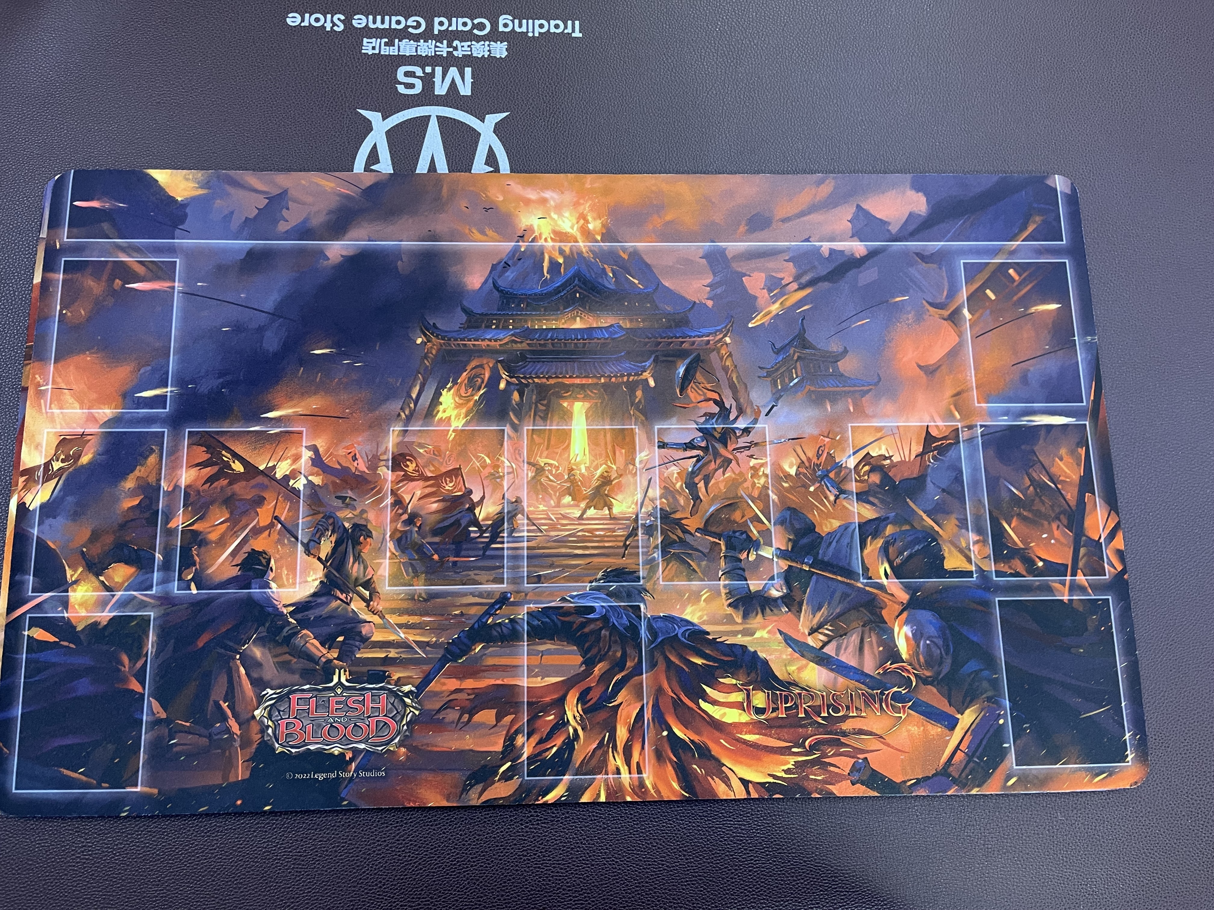 Flesh and Blood卡墊-111001