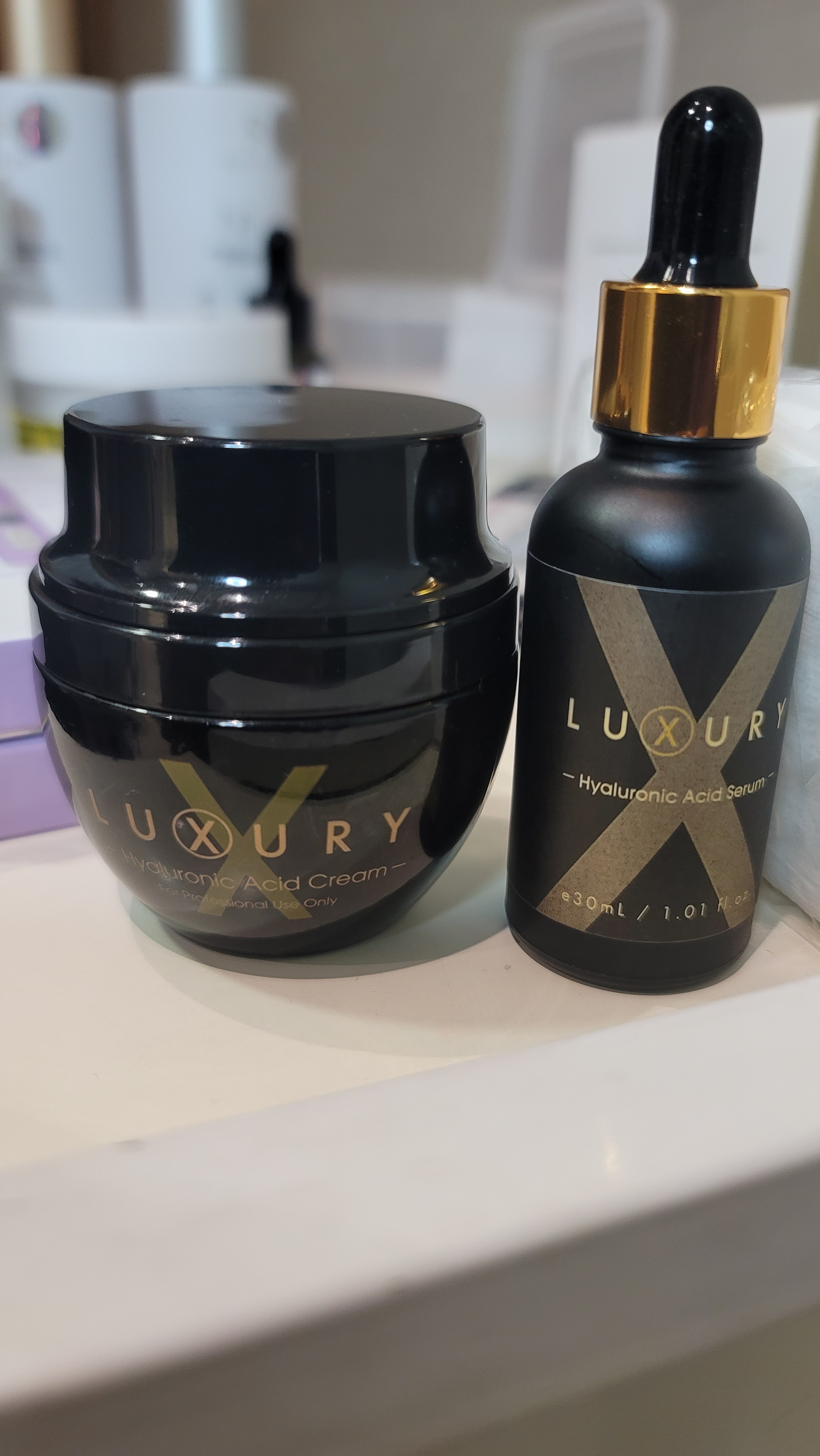 cc14804 女皇急救水+吊線面霜 】 30ml 原價$1398， 直播價$399
