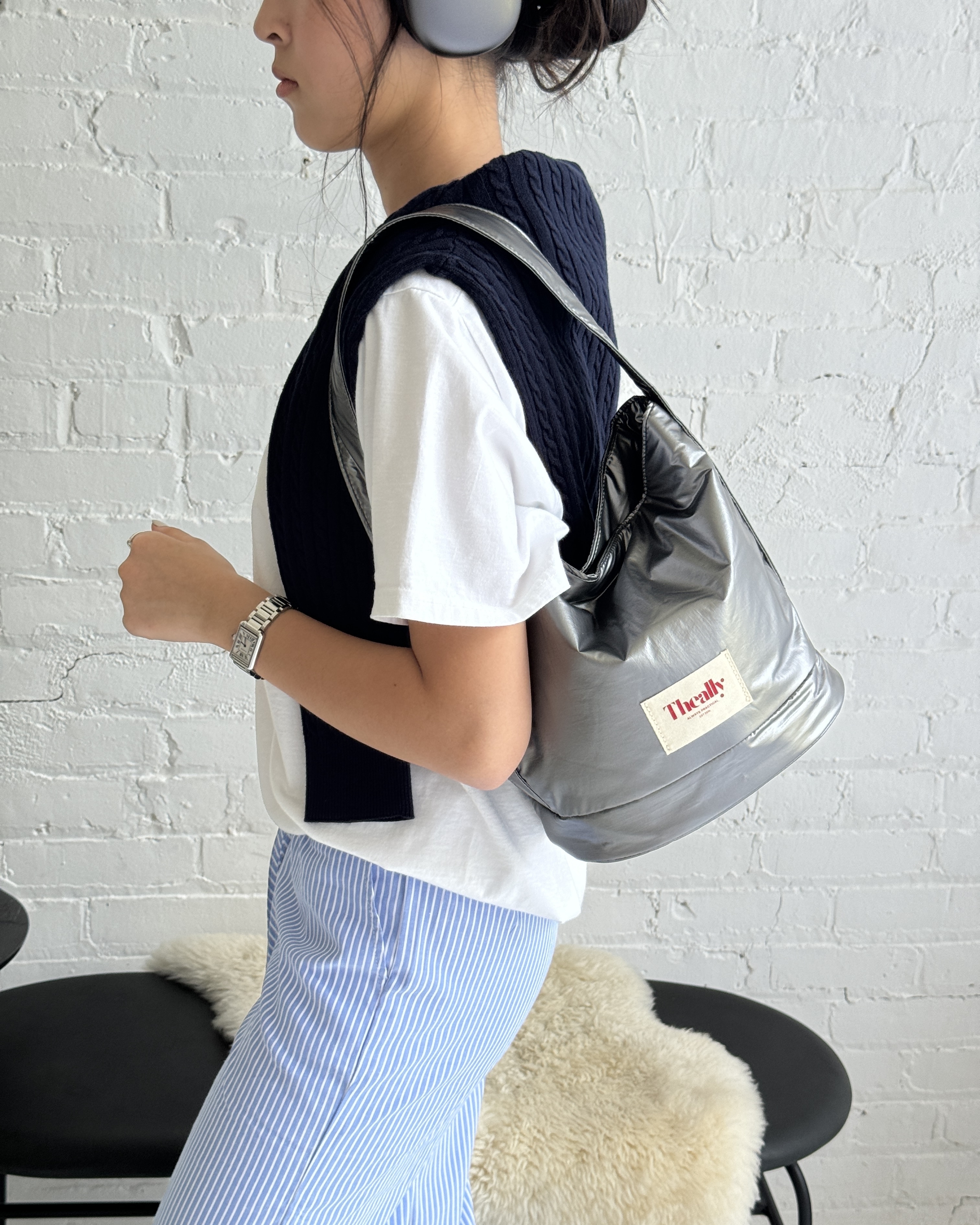 ● THE ALLY●bold bag(ポーチ付) 韓国 The Ally BOLD BAG (ポーチ付き) | ハンドバッグ