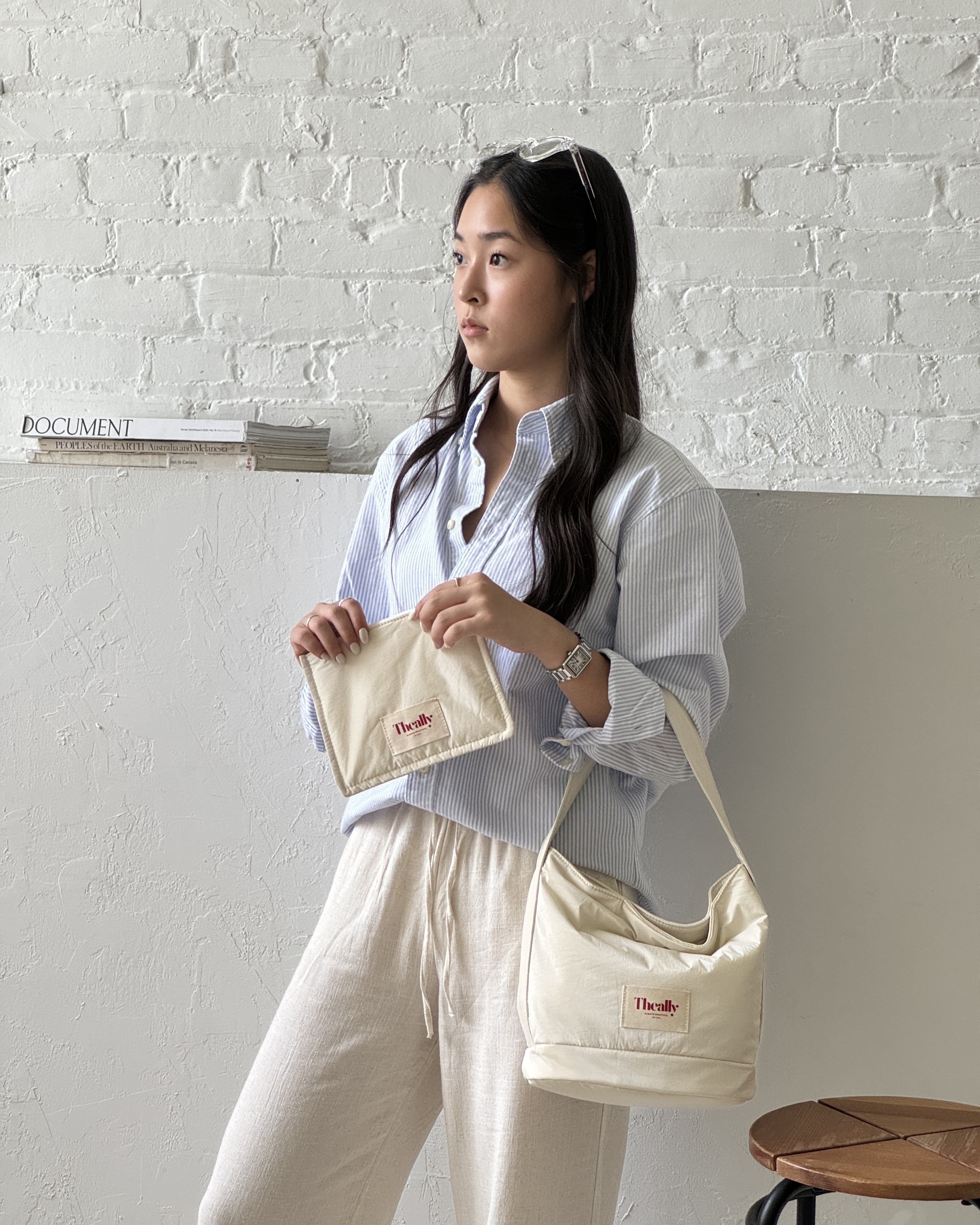 ★送料・関税込★THE ALLY★バッグ★bold bag★ Korea The Ally | Bold bag 볼드백| Korean style bucket bag