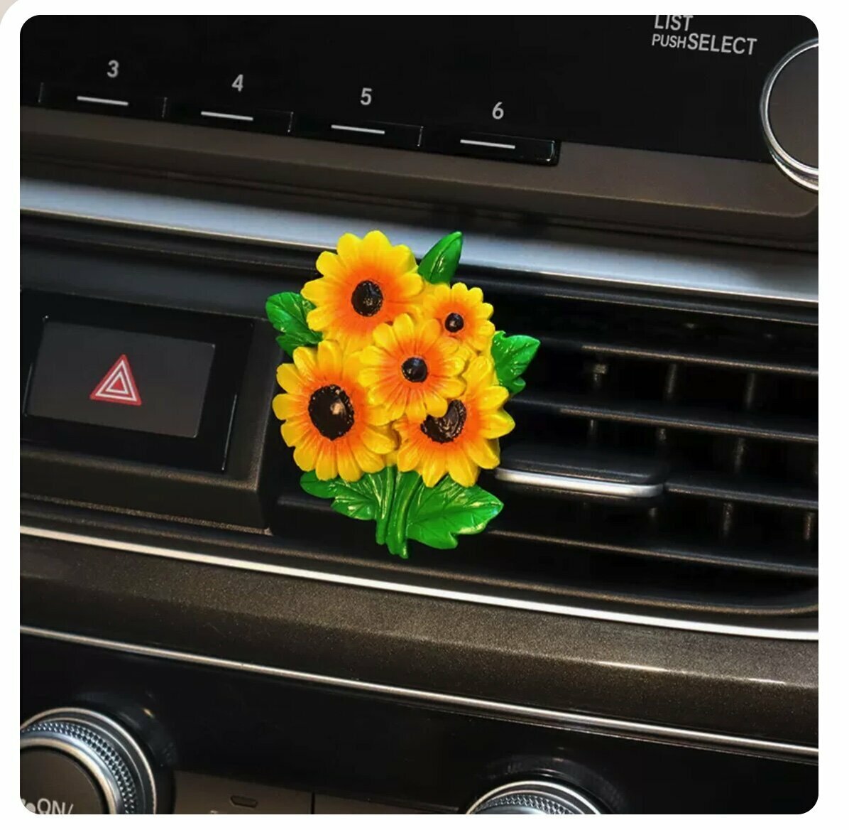 Hot selling car creative flower aromatherapy ornaments (five-leaf sunflower)