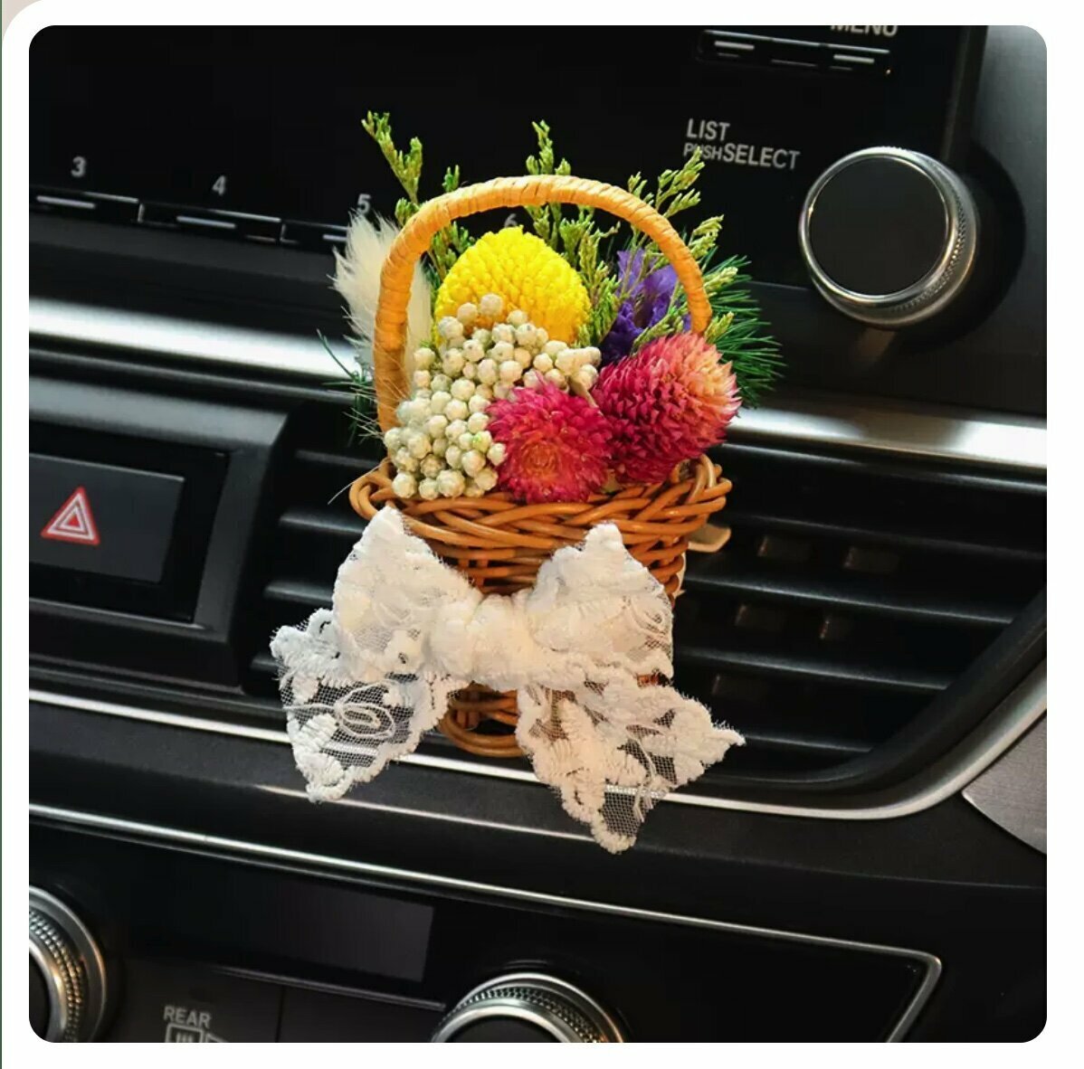 Hot selling car air vent aromatherapy decoration (Qianrihong)