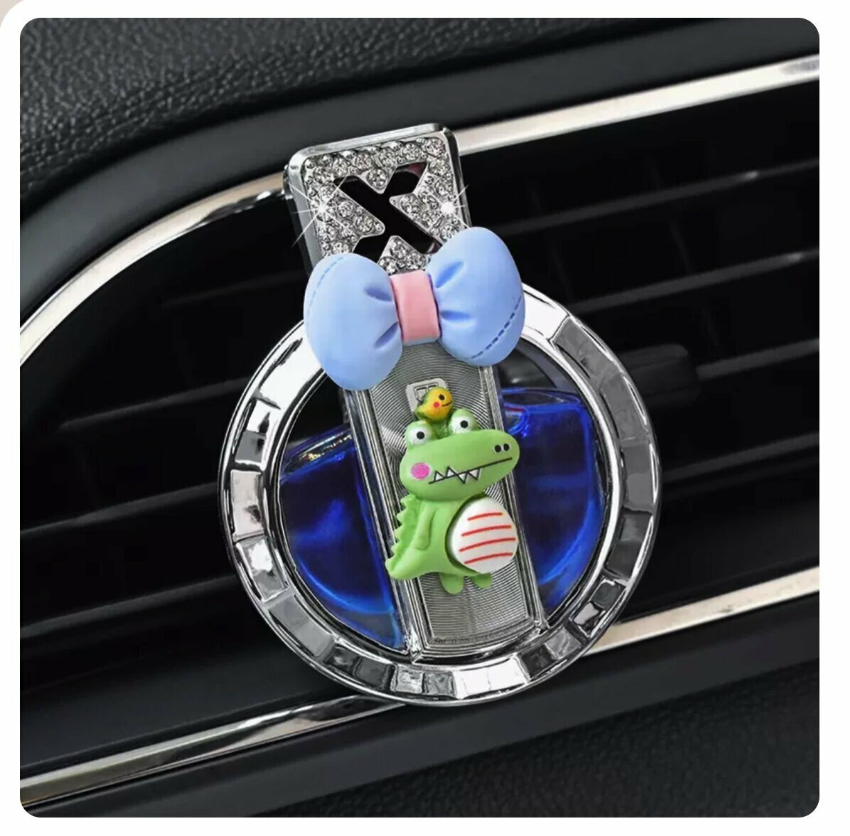 Hot Selling Car Air Vent Aromatherapy Ornaments (Blue Ocean + Dinosaur)