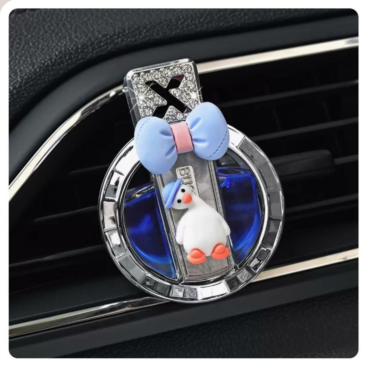 Hot selling car air vent aromatherapy ornaments (blue ocean + blue hat duck)